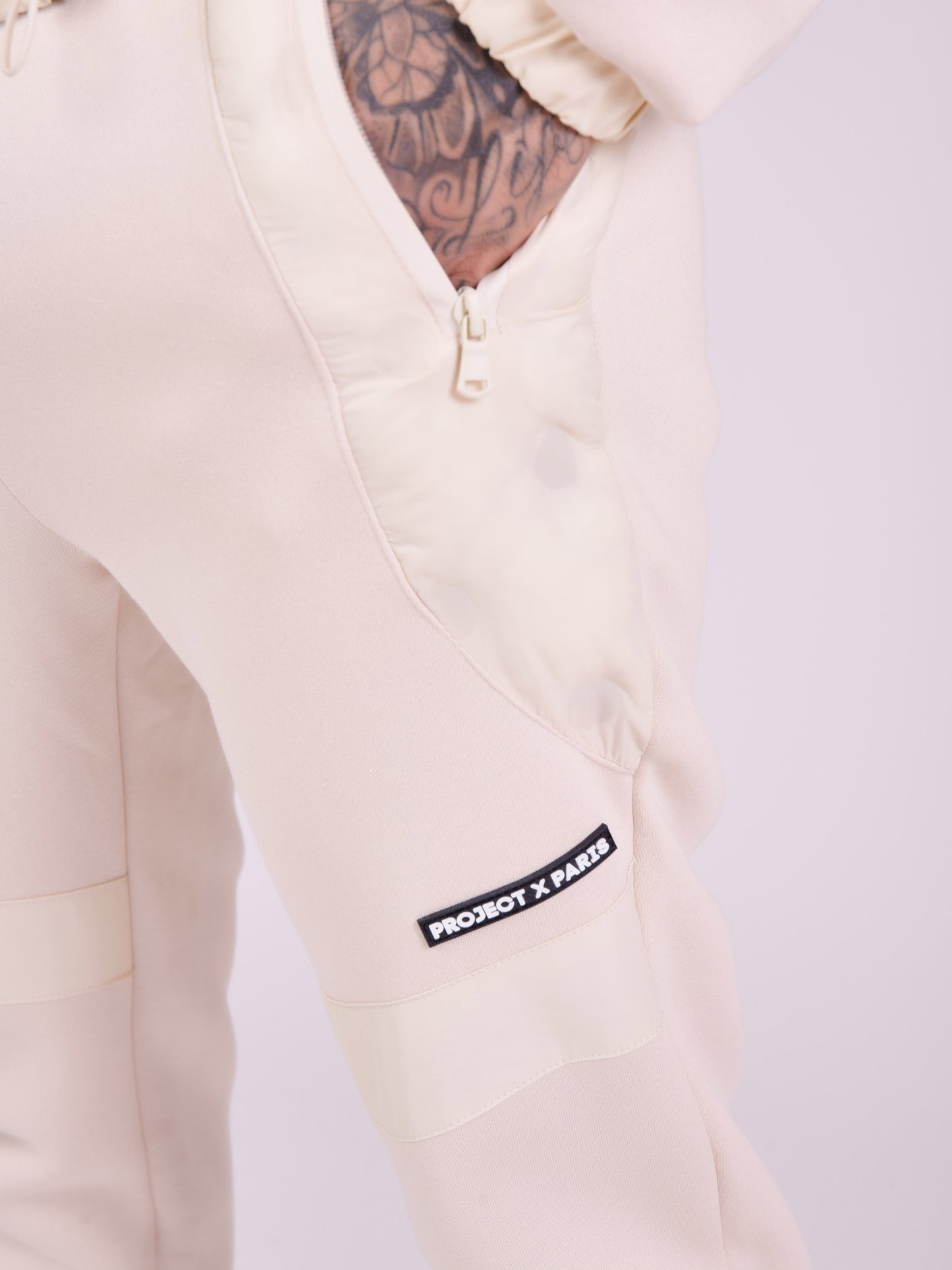 2140141-ivoire-detailshot