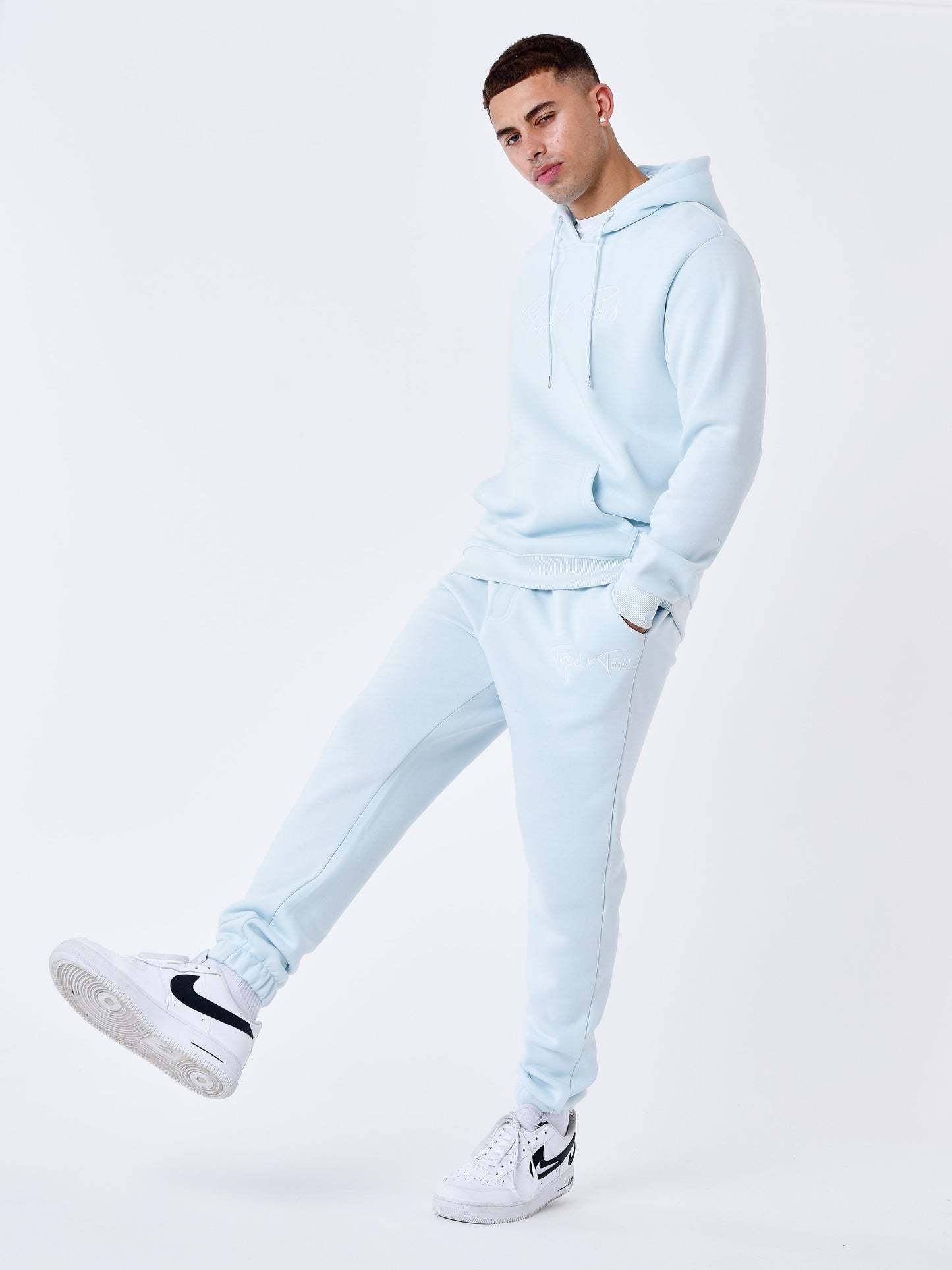 2140150-ice-blue