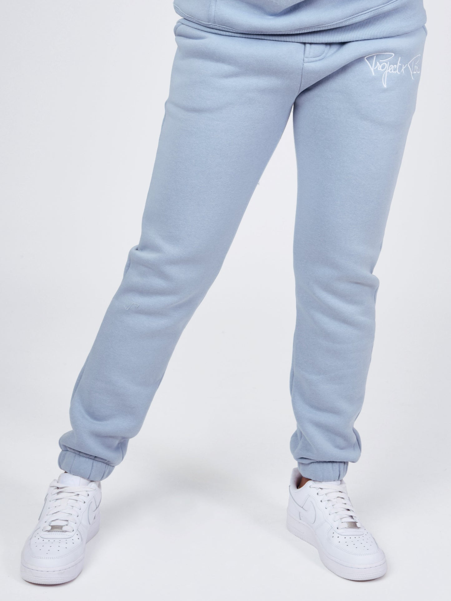 2140150-bleu-ciel