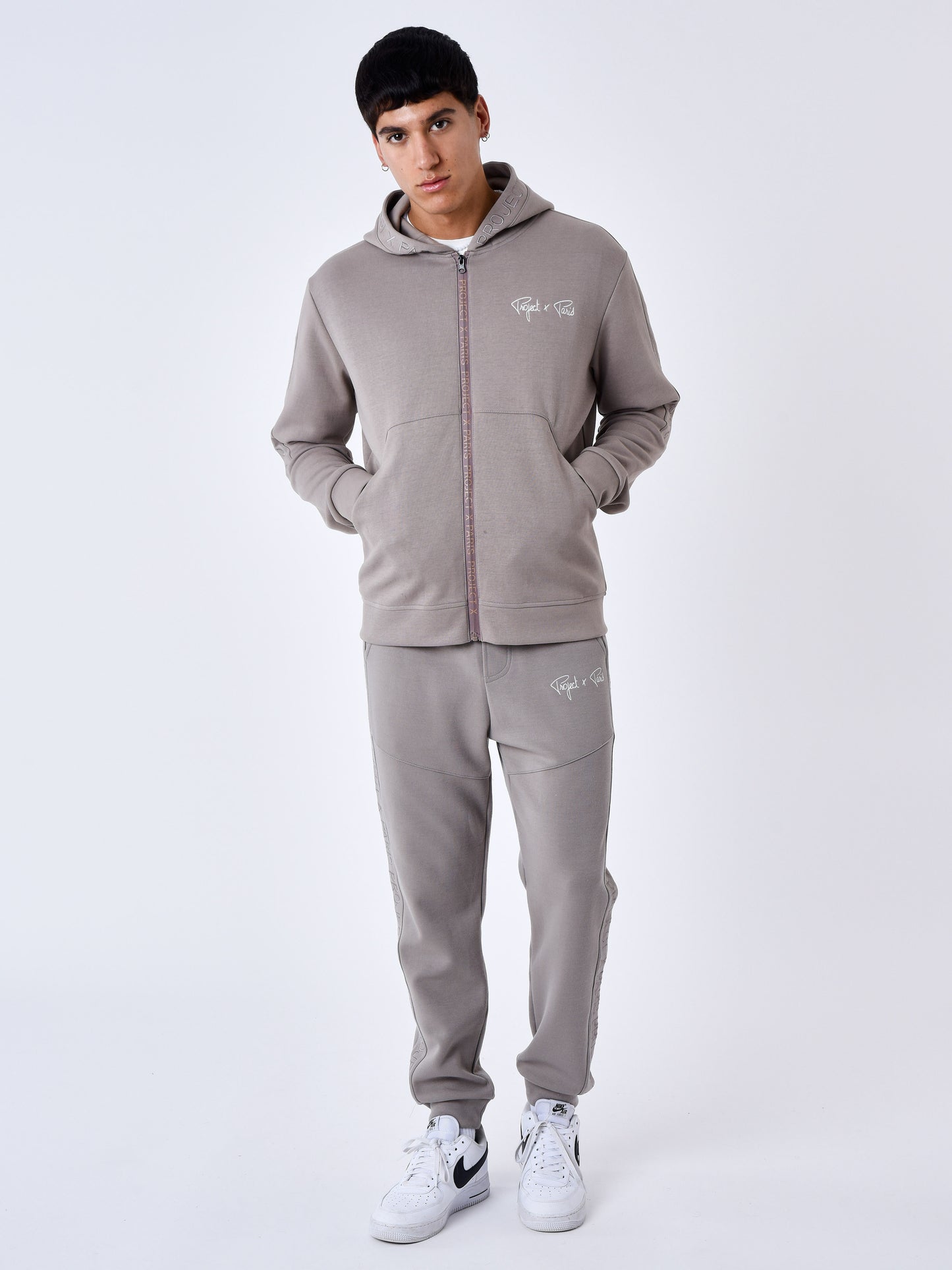 2333108-1-taupe