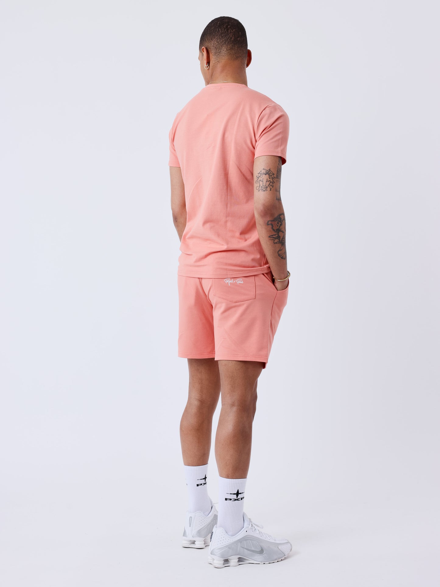 2340014-coral