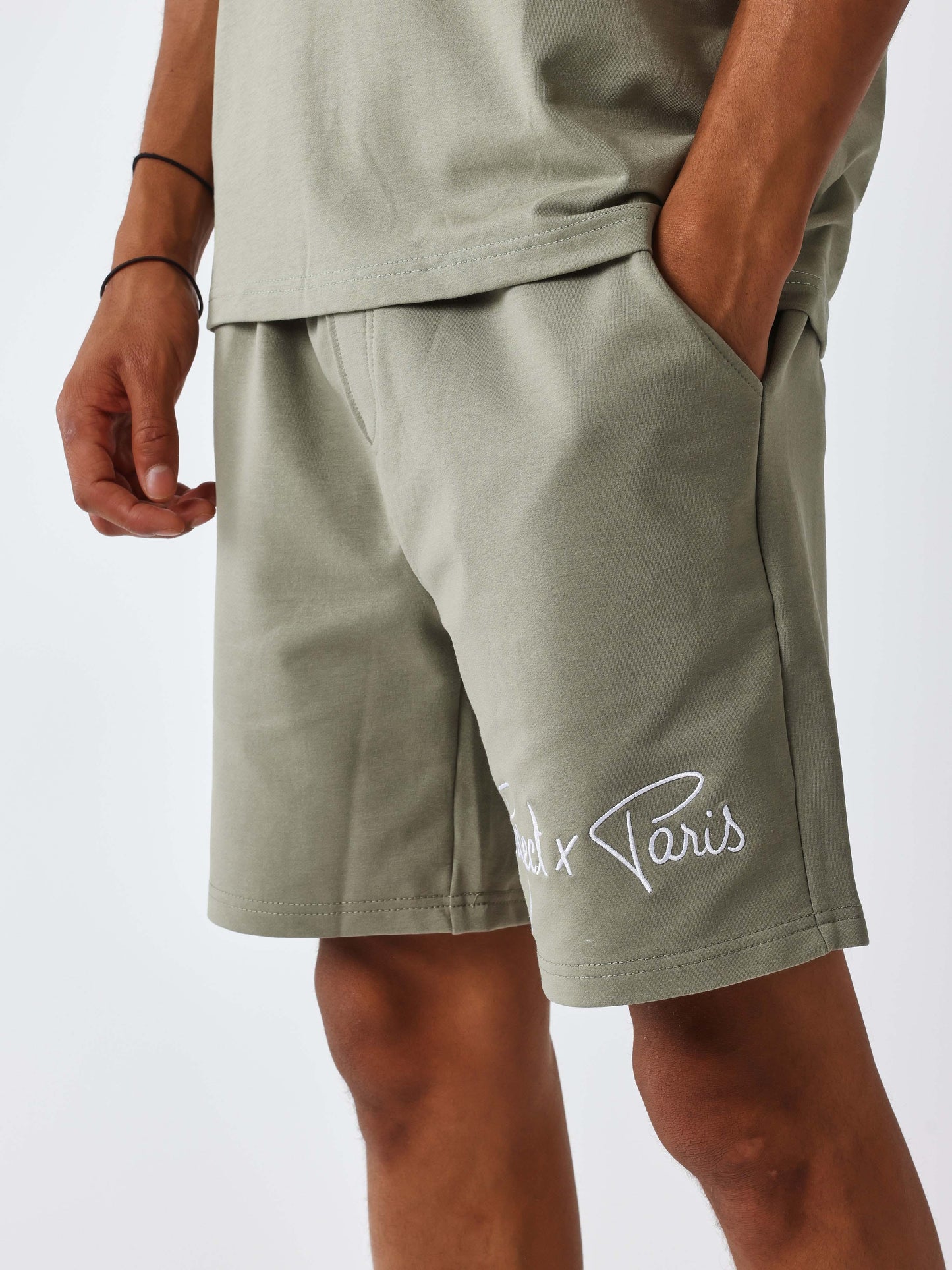 2340014-olive