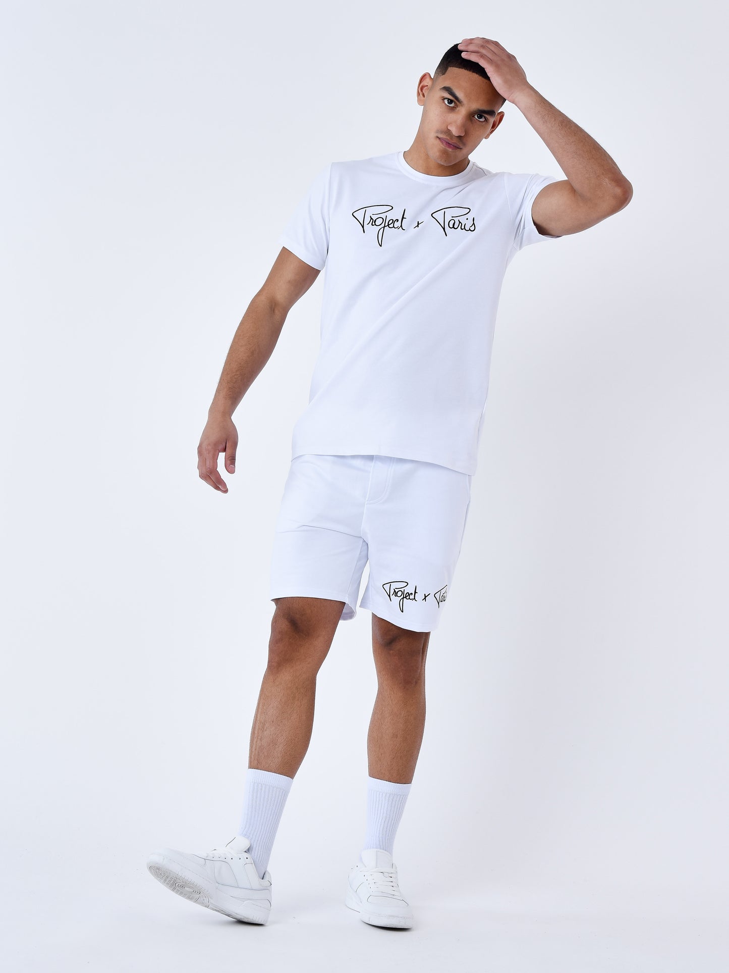 2340014-blanc