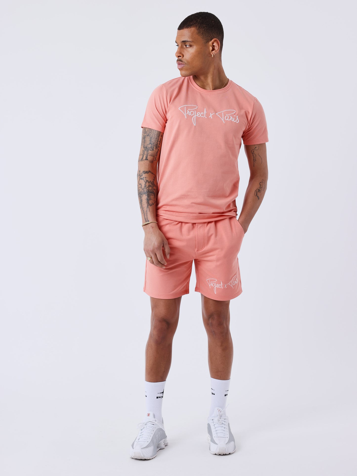 2340014-coral