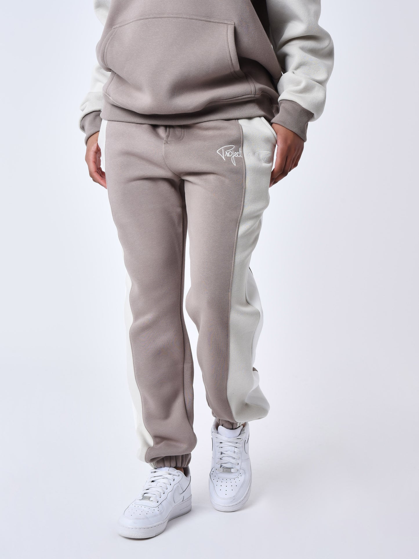 2344009-taupe