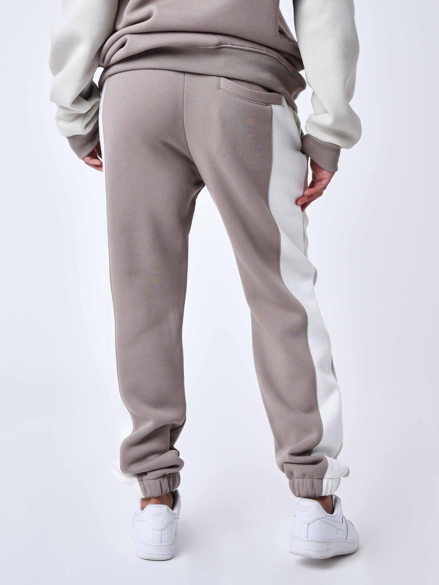 2344009-taupe