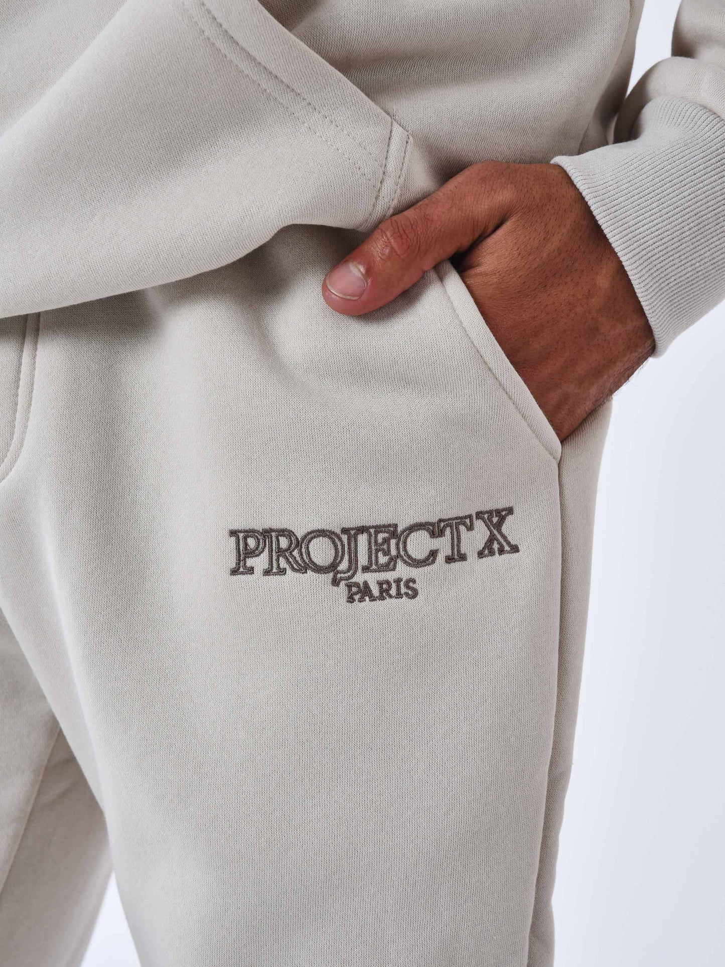 2344030-greige-detailshot