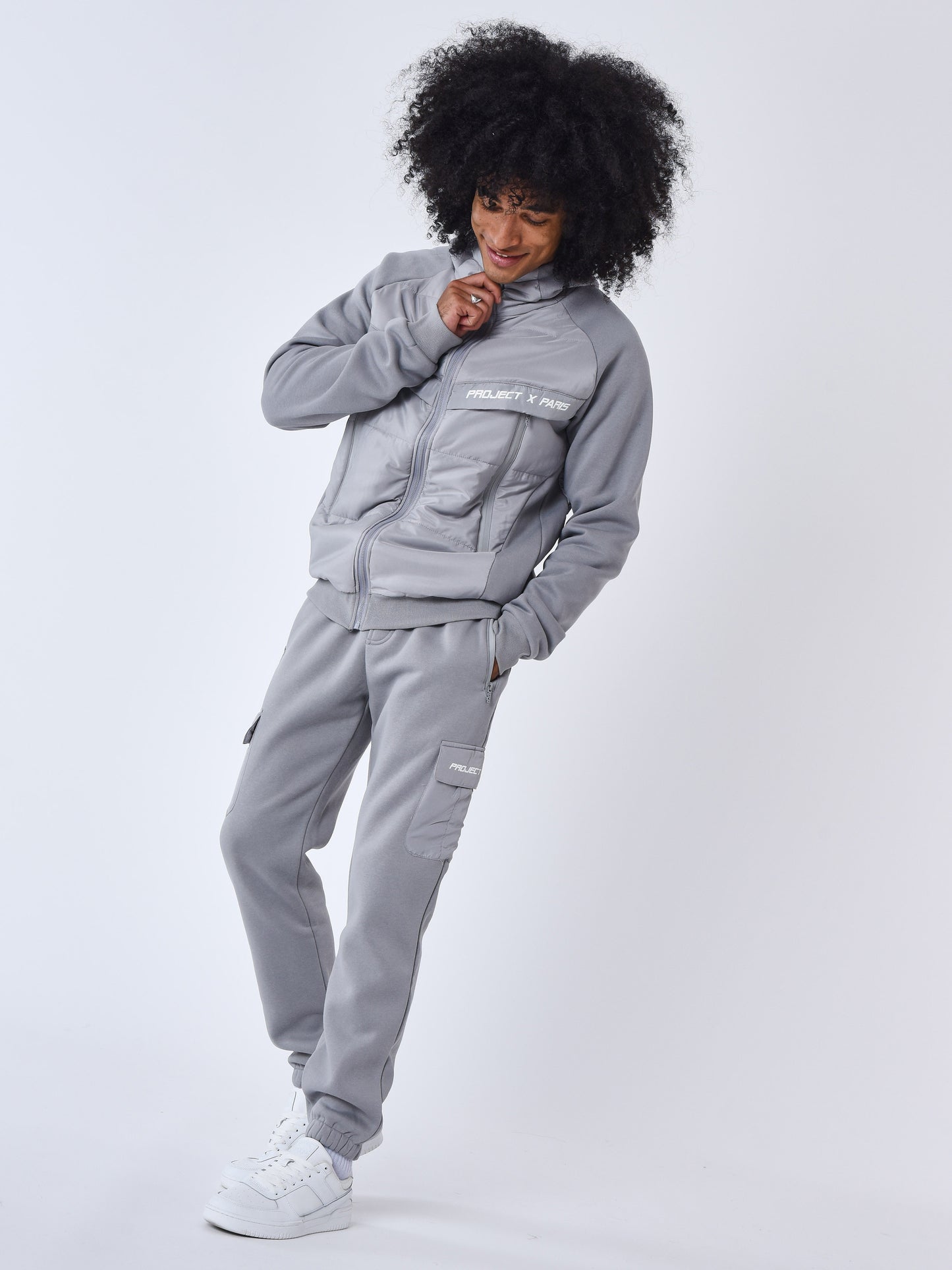 2344119-gris-clair