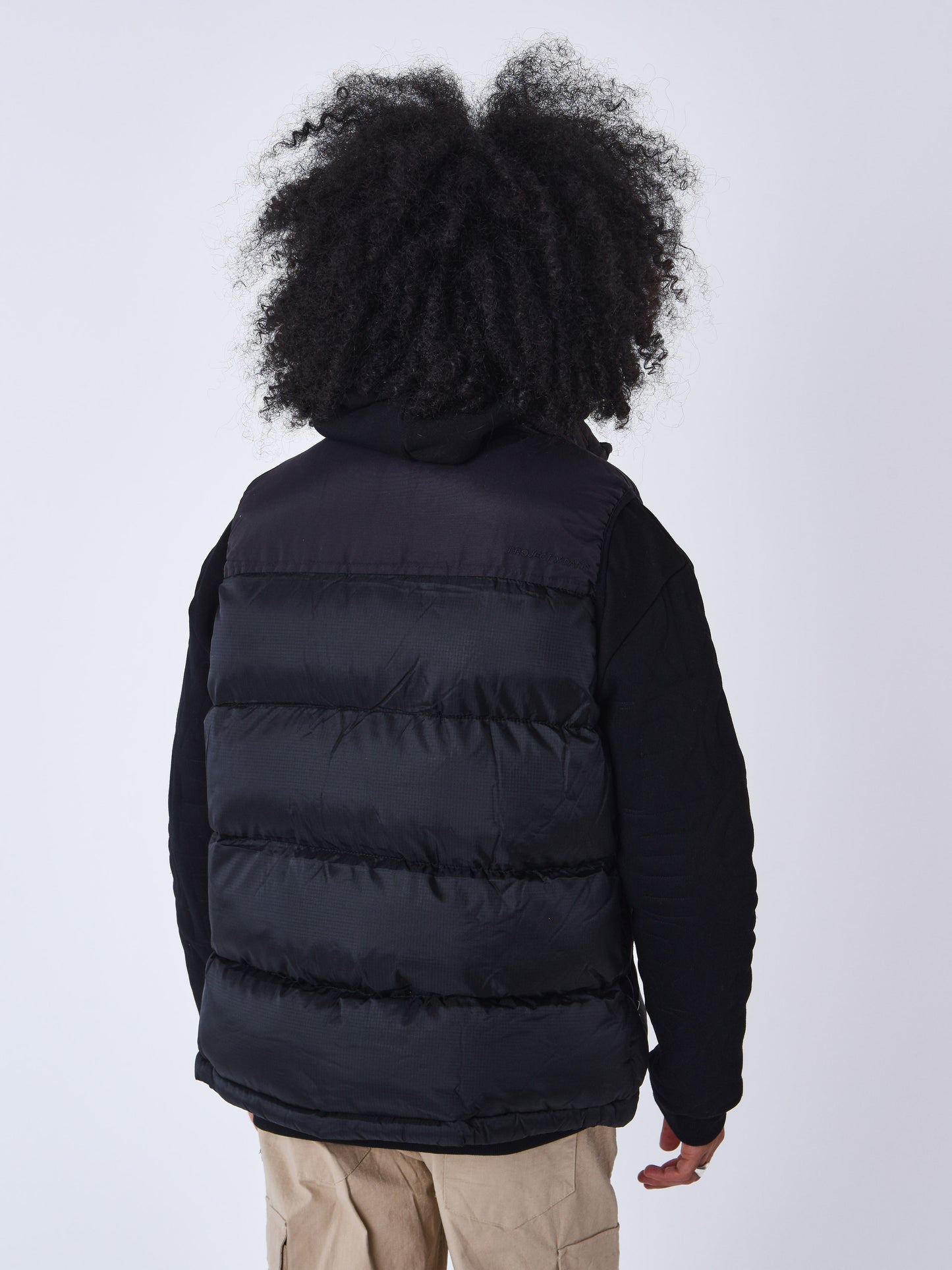 2350030-noir