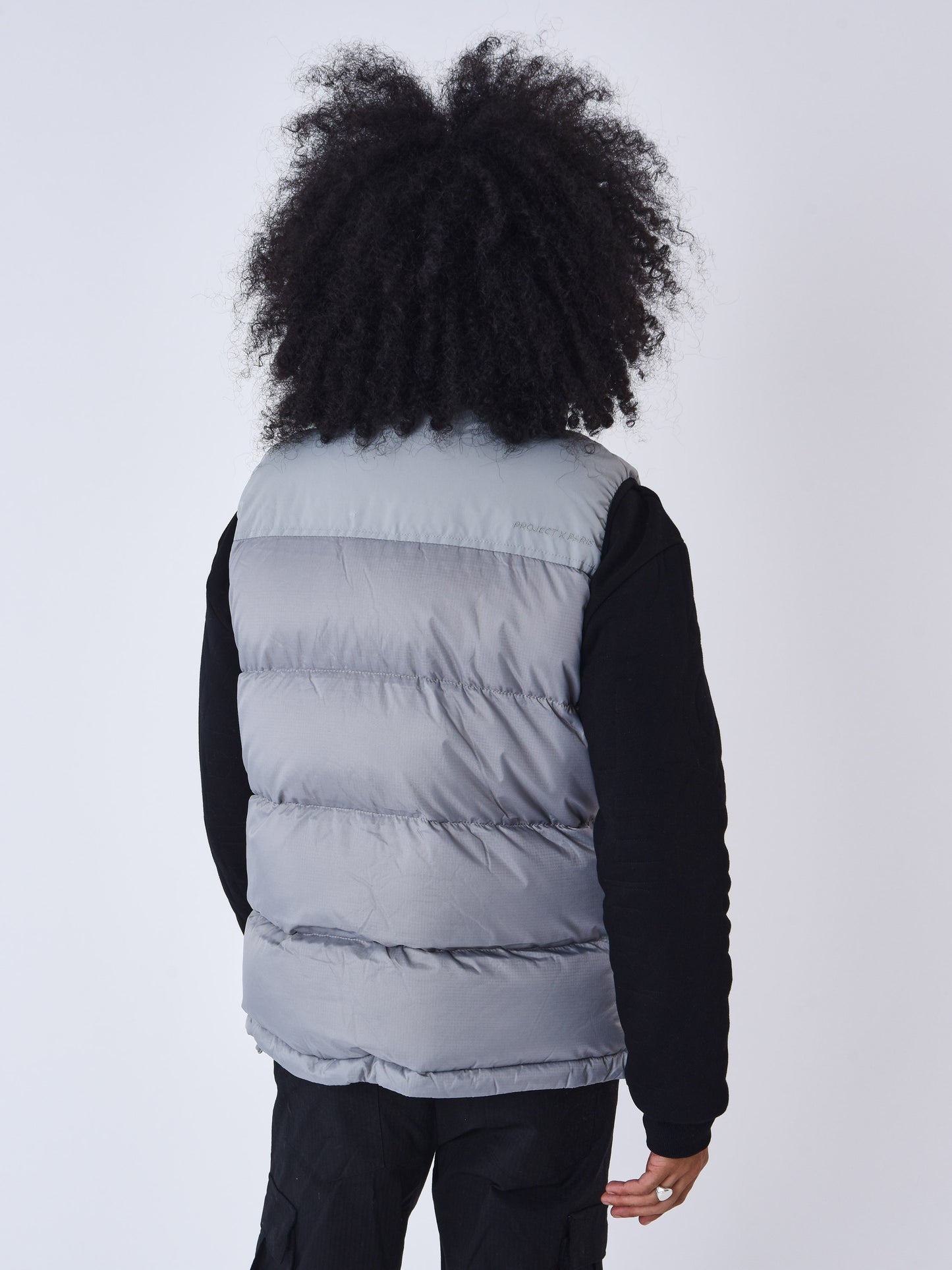 2350030-gris-clair