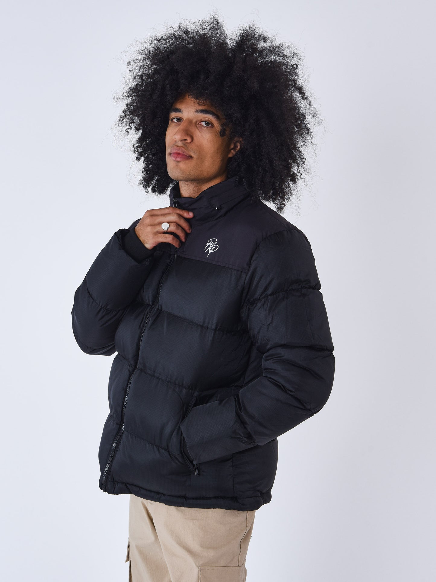 2350031-noir
