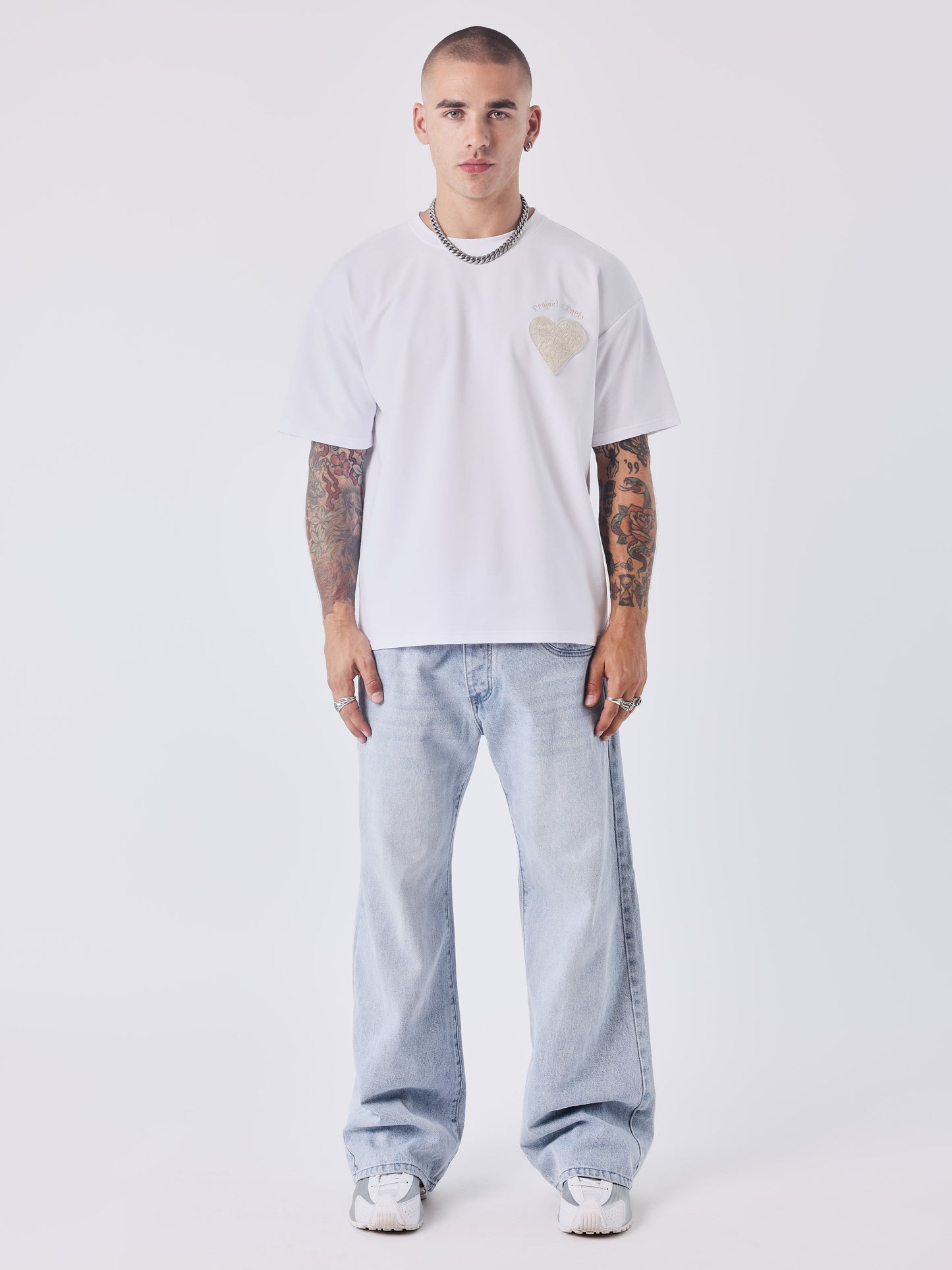 Camiseta ancha corazón de mimbre
