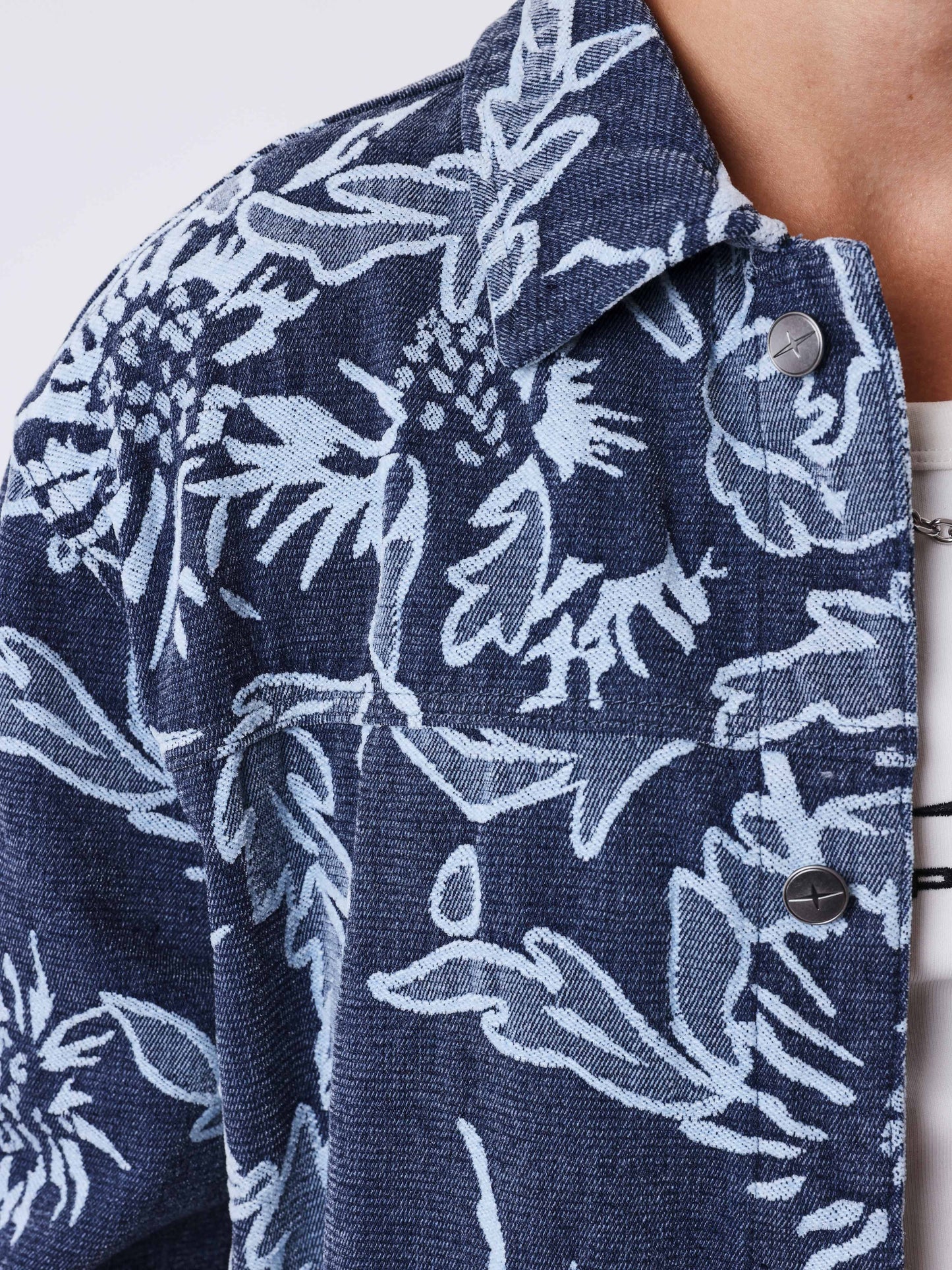 Floral jacquard denim jacket