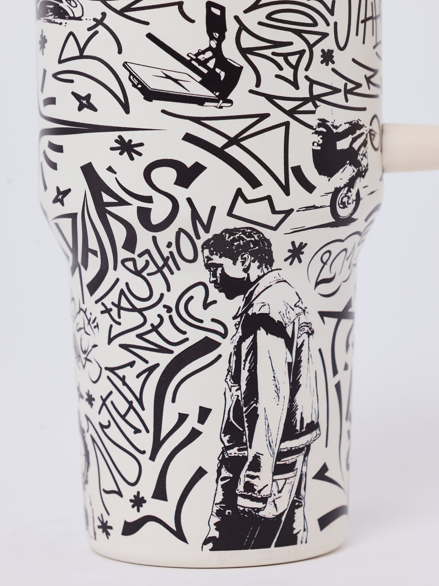 PXP Graffiti Pattern Stainless Steel Insulated Water Bottle