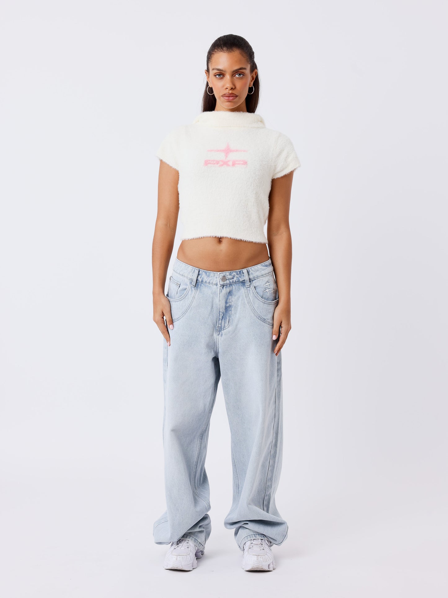 Camiseta sin mangas con capucha fluffy