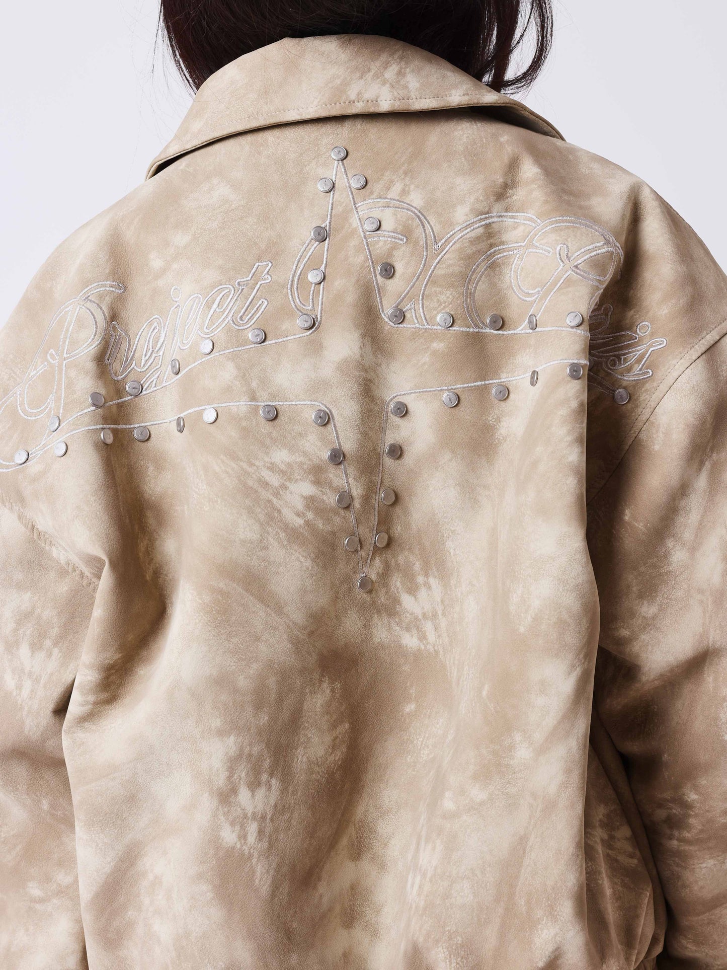 Edgy Jacke aus Kunstleder