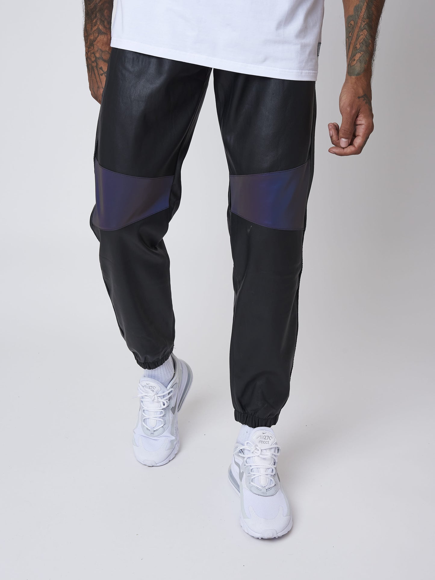 bas-de-jogging-simili-cuir-avec-empiecement-reflechissant-2040087-1-noir