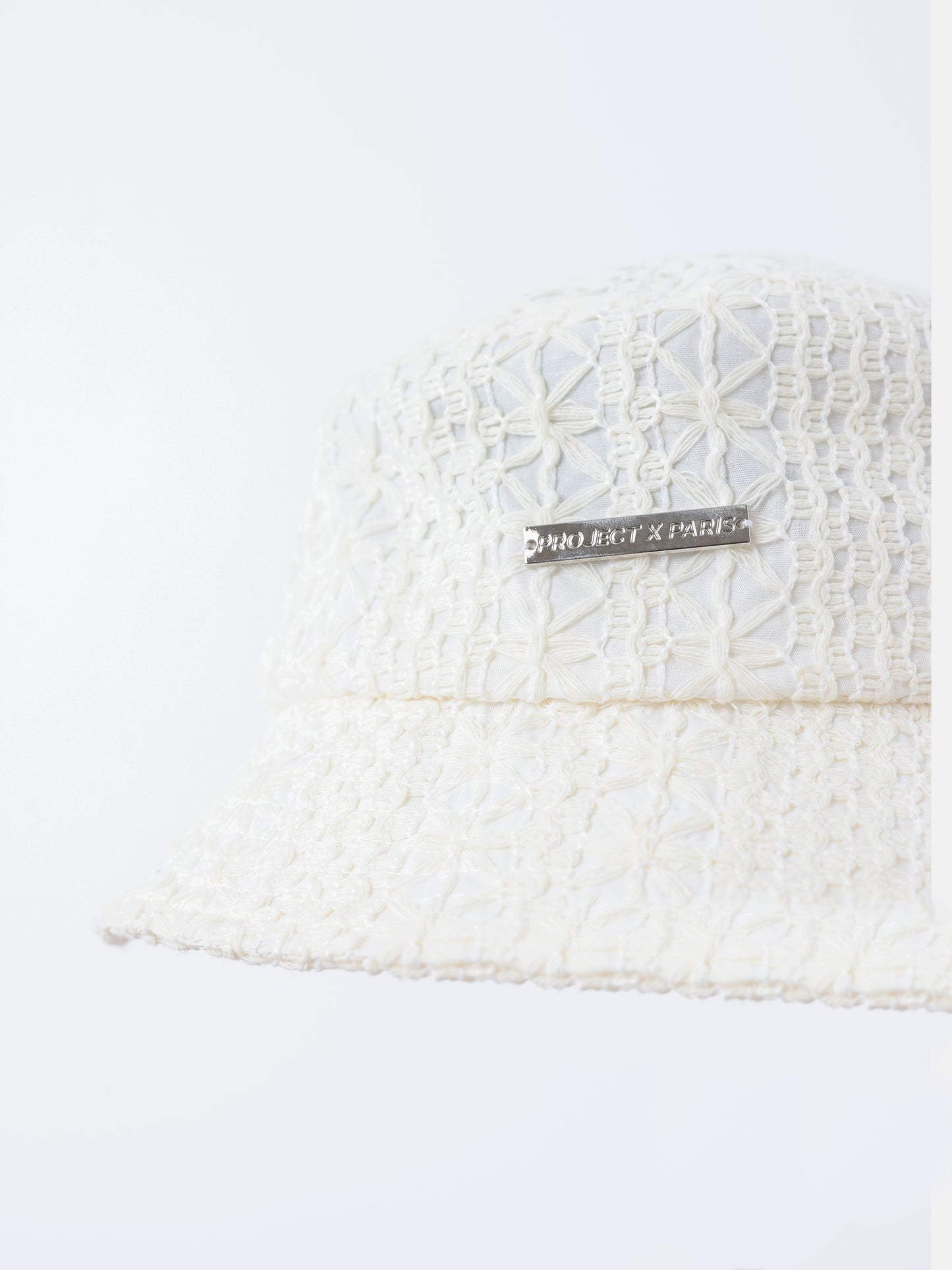 bob-cabana-blanc-casse