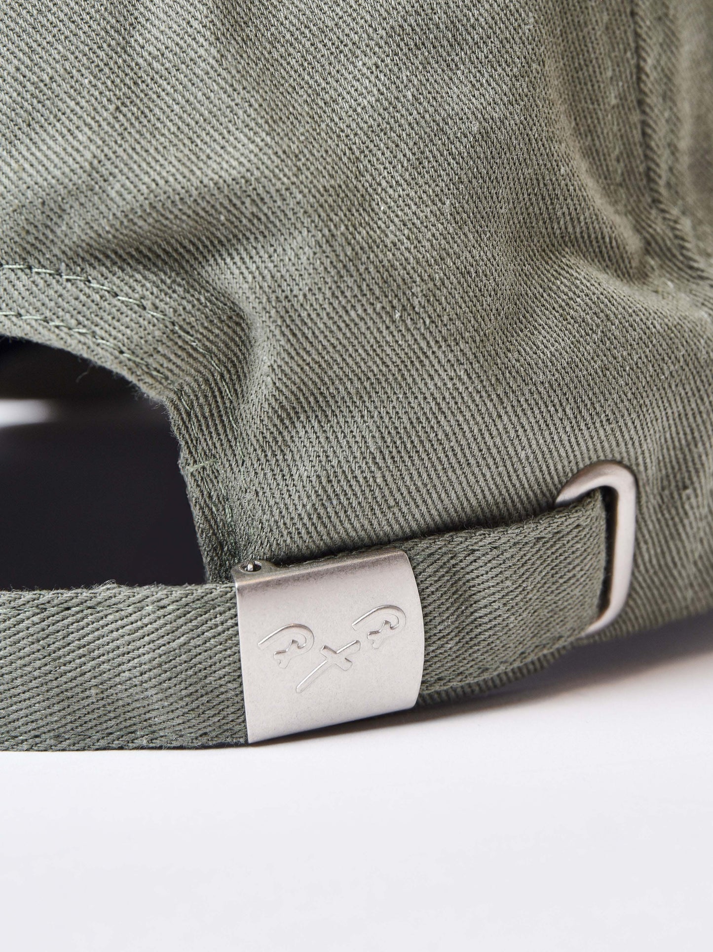 ca21017-olive