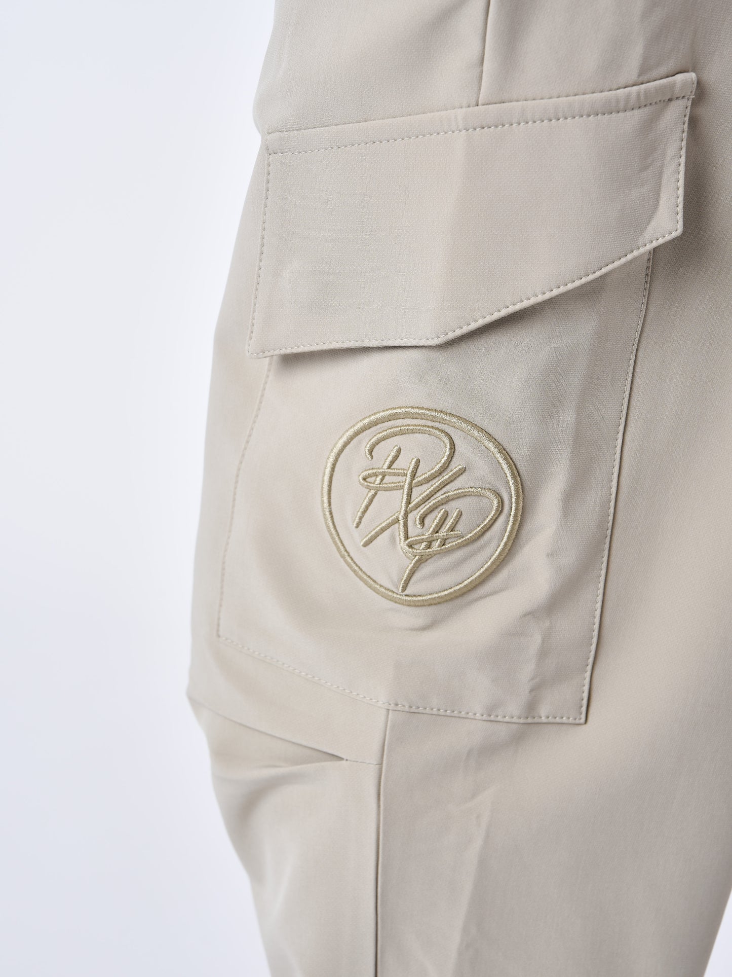 cargo-parachute-avec-poche-a-rabat-asymetrique-beige