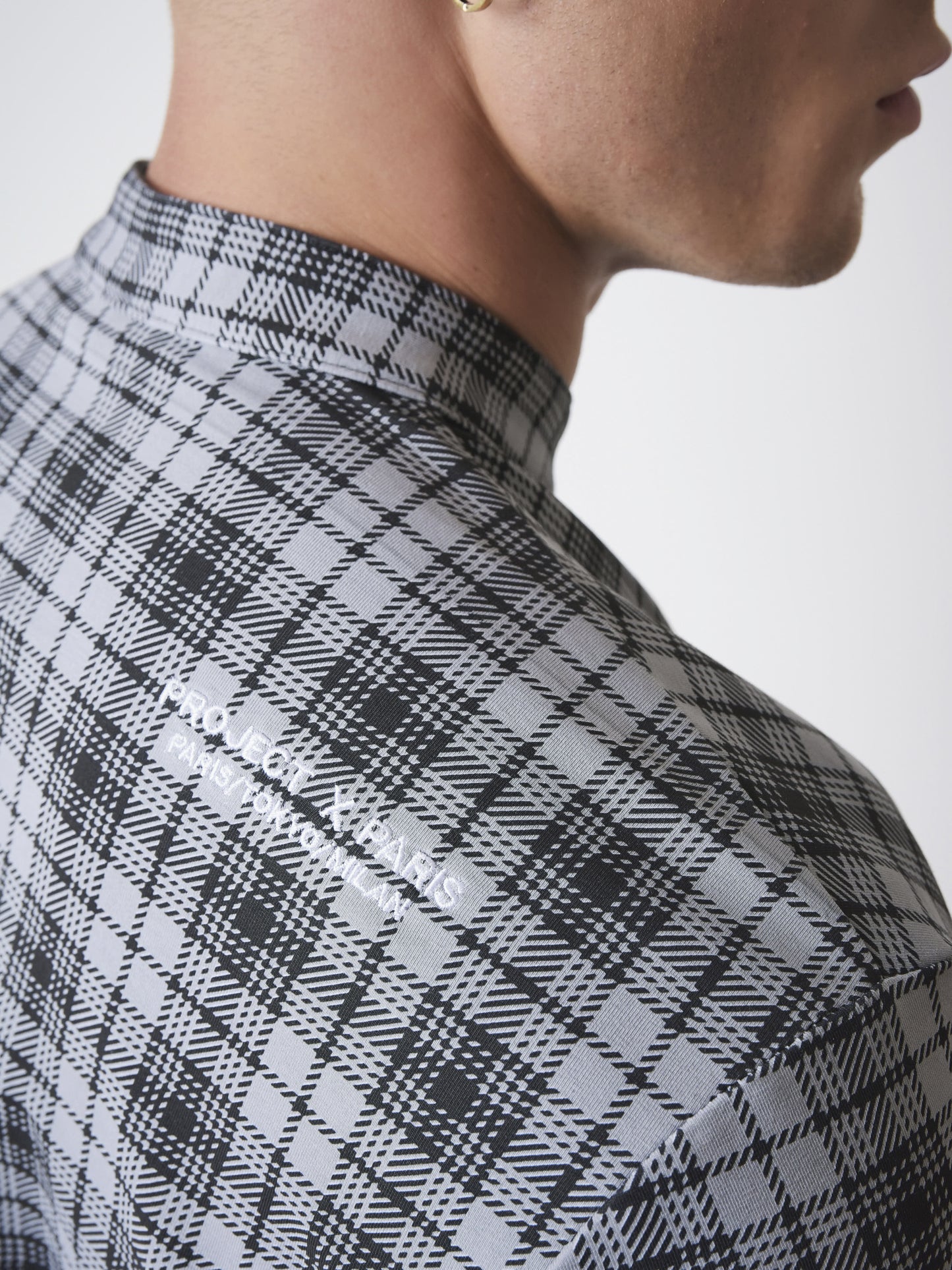 chemise-manches-courtes-elstiquees-a-carreaux-2010133-noir-detailshot