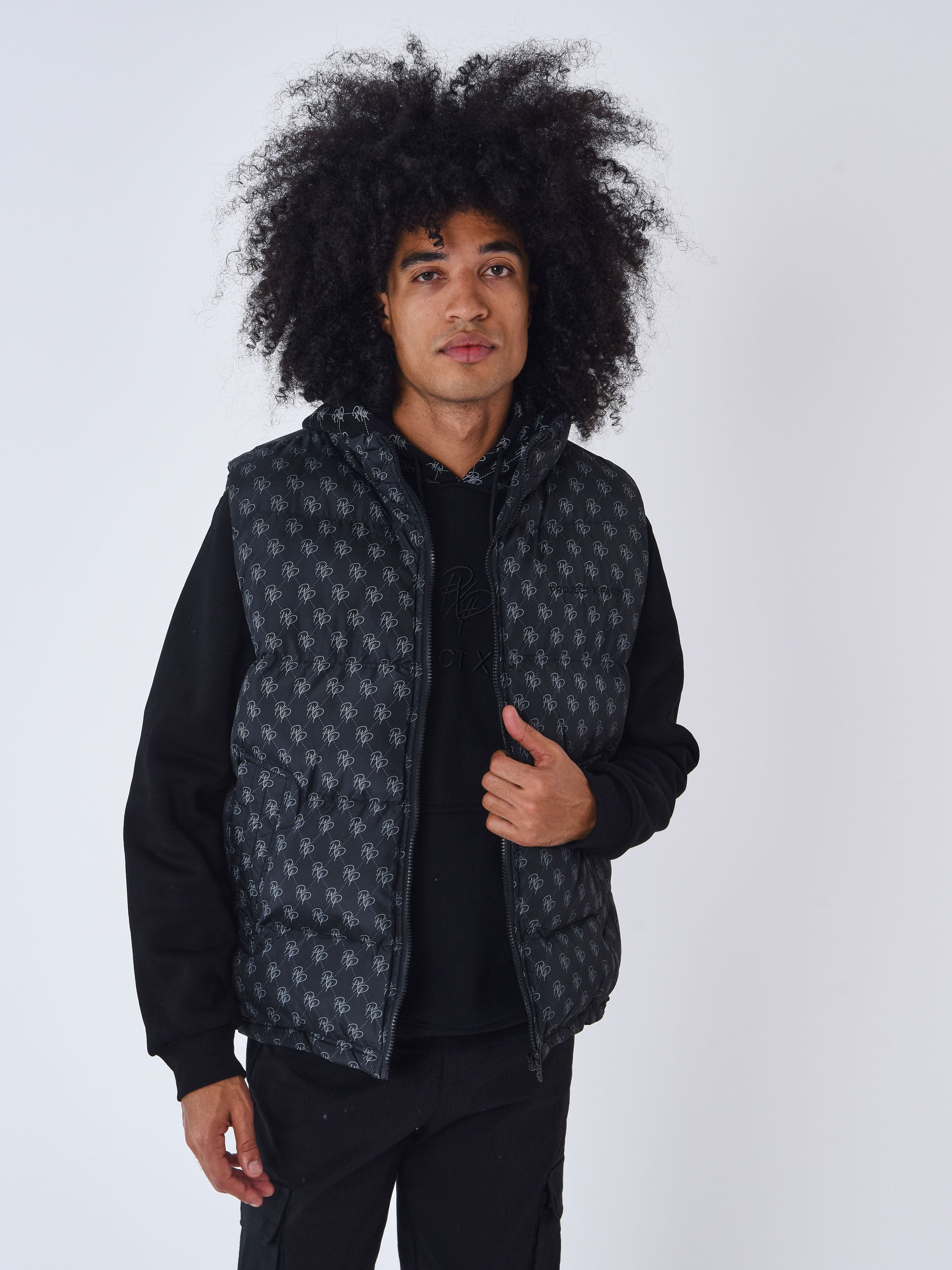 Sleeveless padded jacket all over monogram – PXP