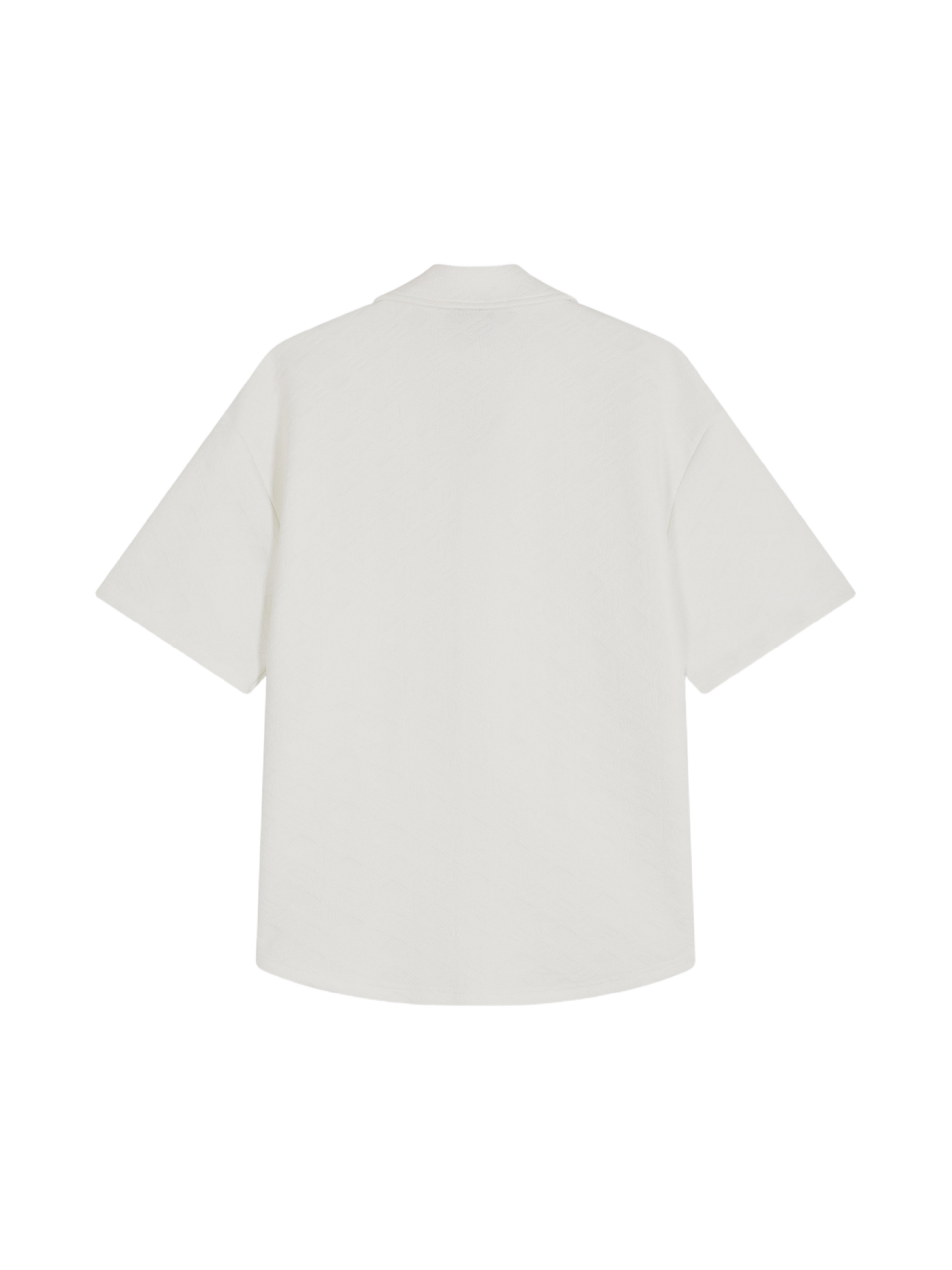 chemise-decontractee-texturee-blanc-packshot-backgroundremoved