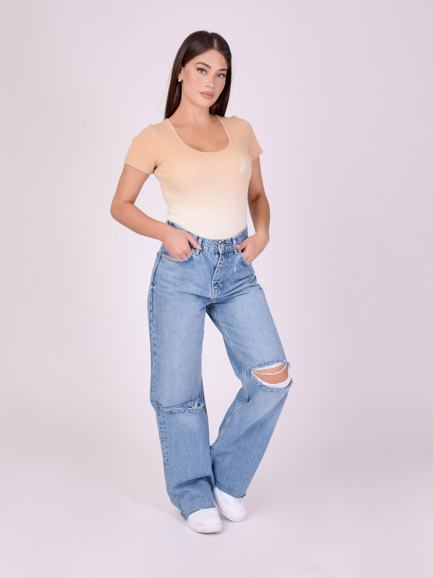 f217068-beige