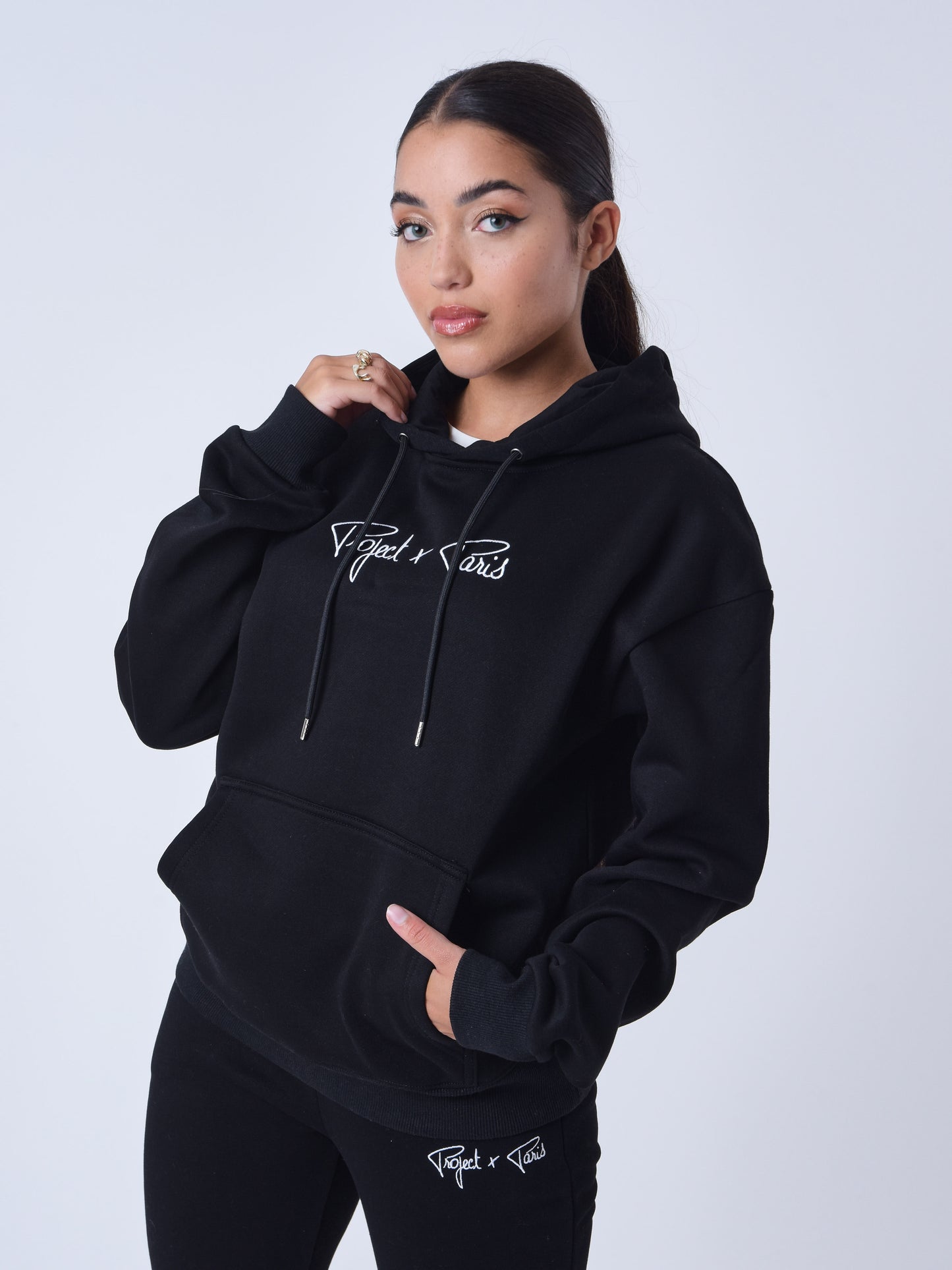 f222138-noir