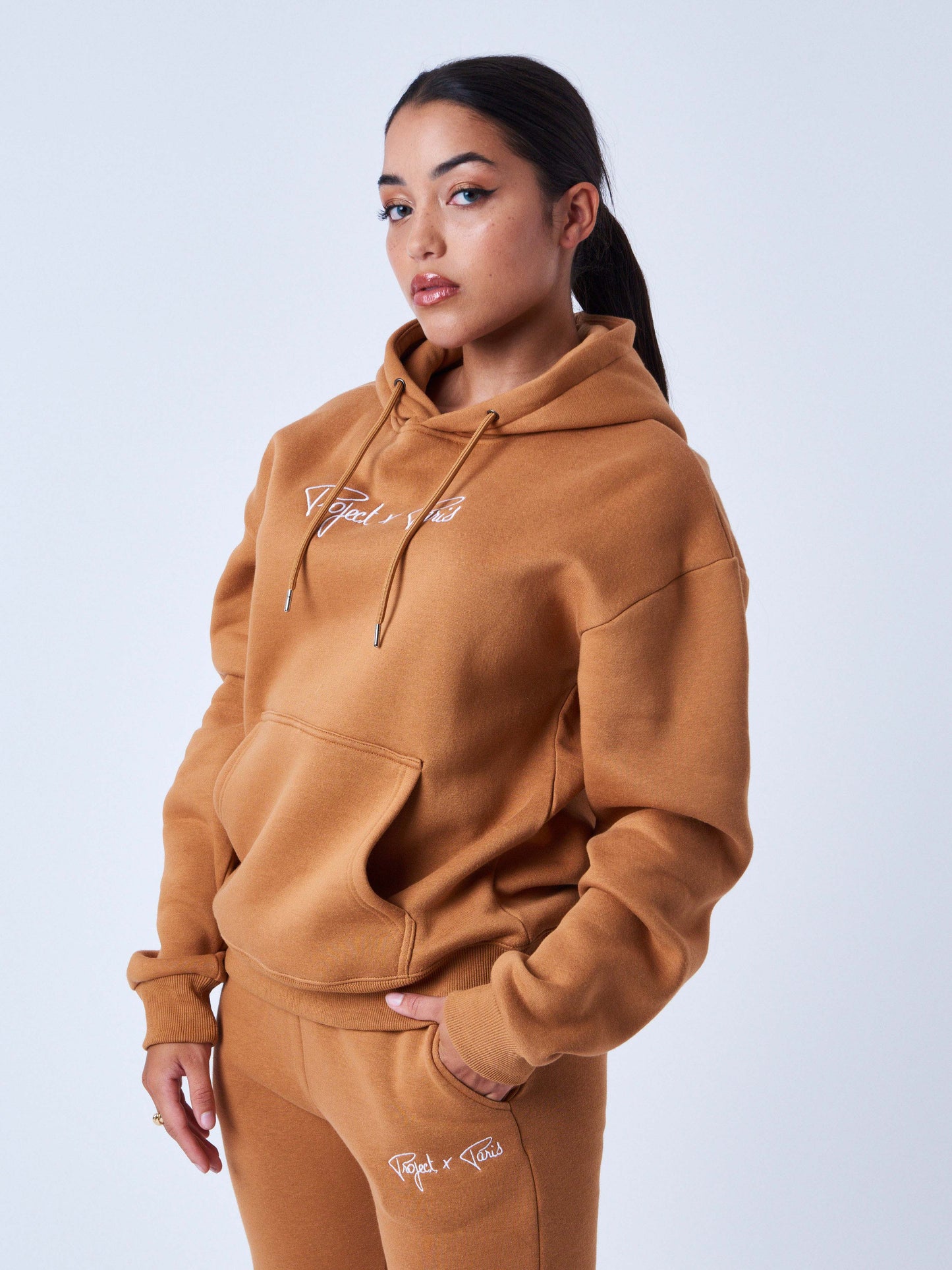 f222138-camel