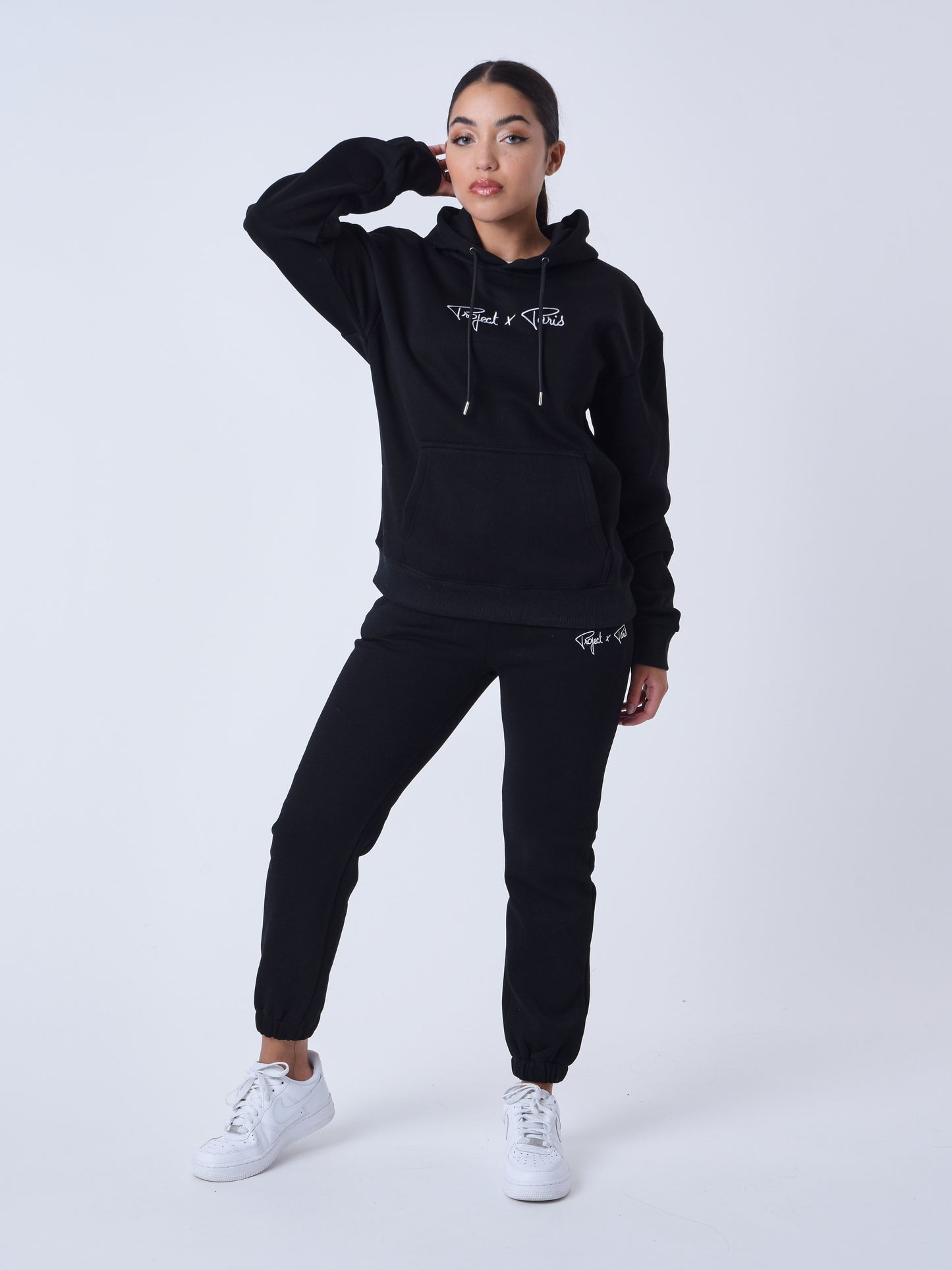 f222138-noir
