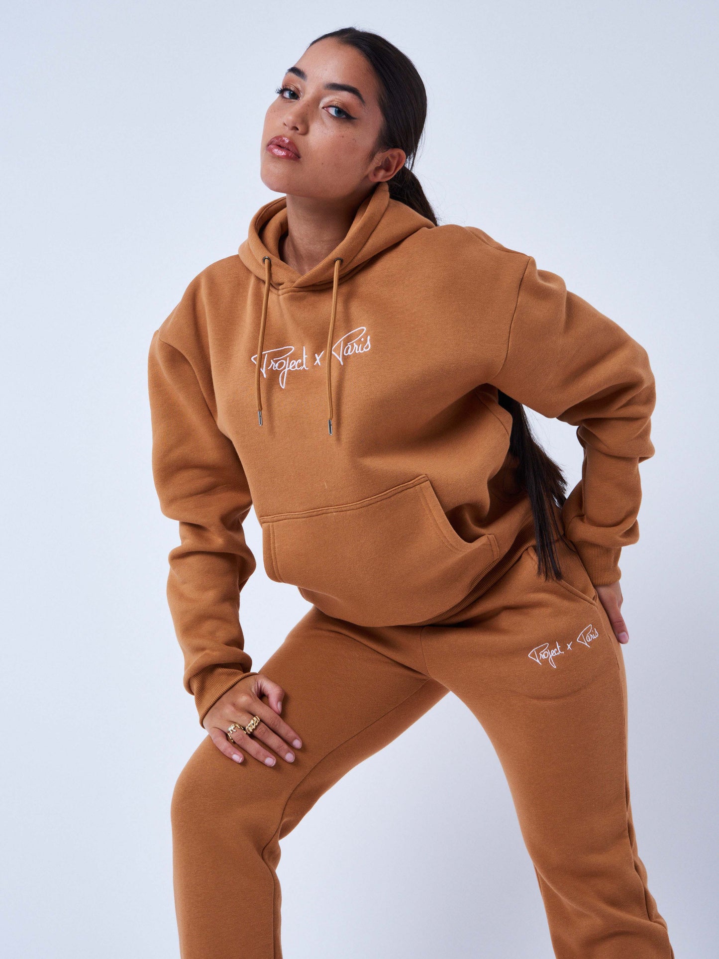 f222138-camel