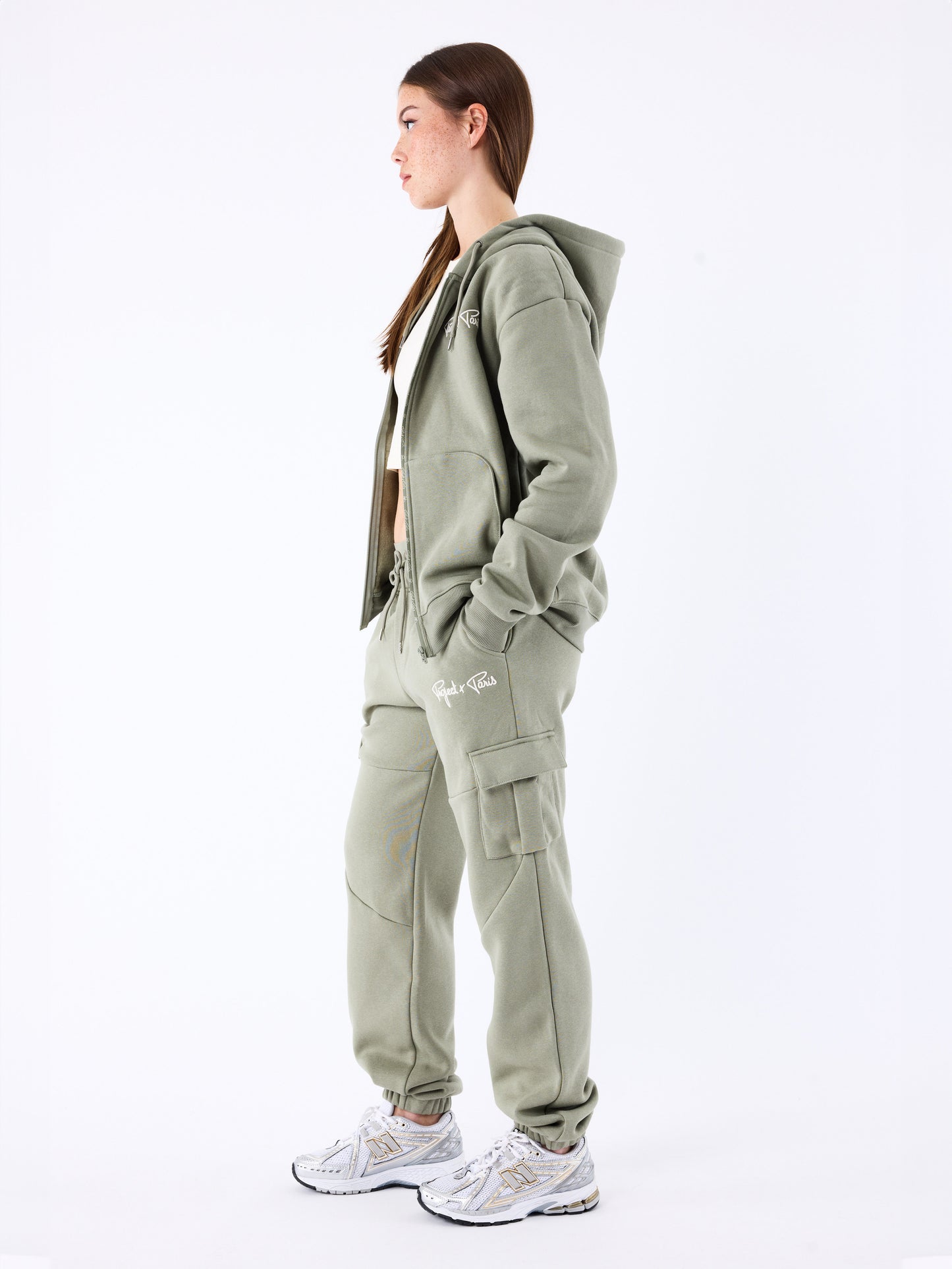 f244413-olive
