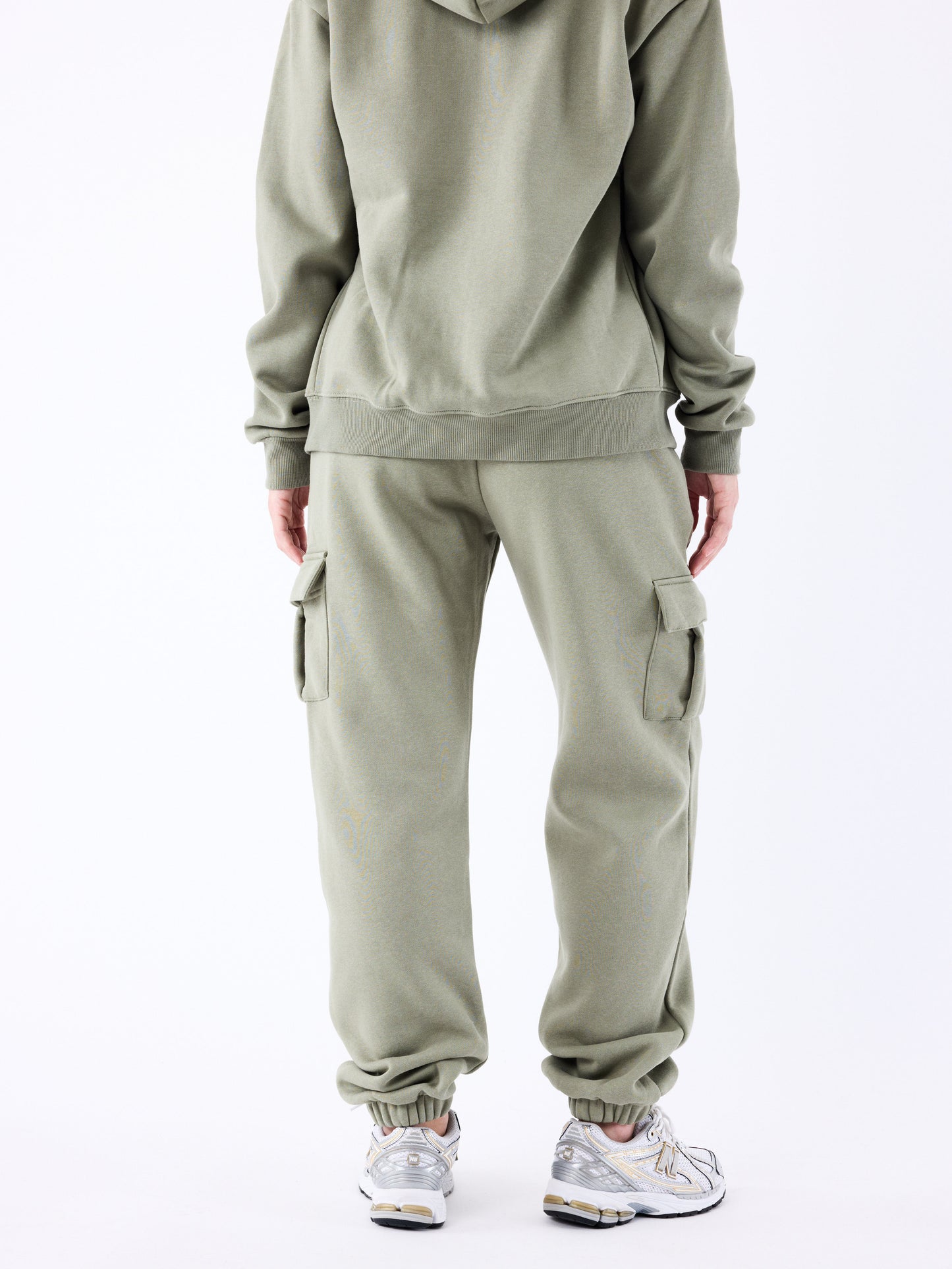 f244413-olive