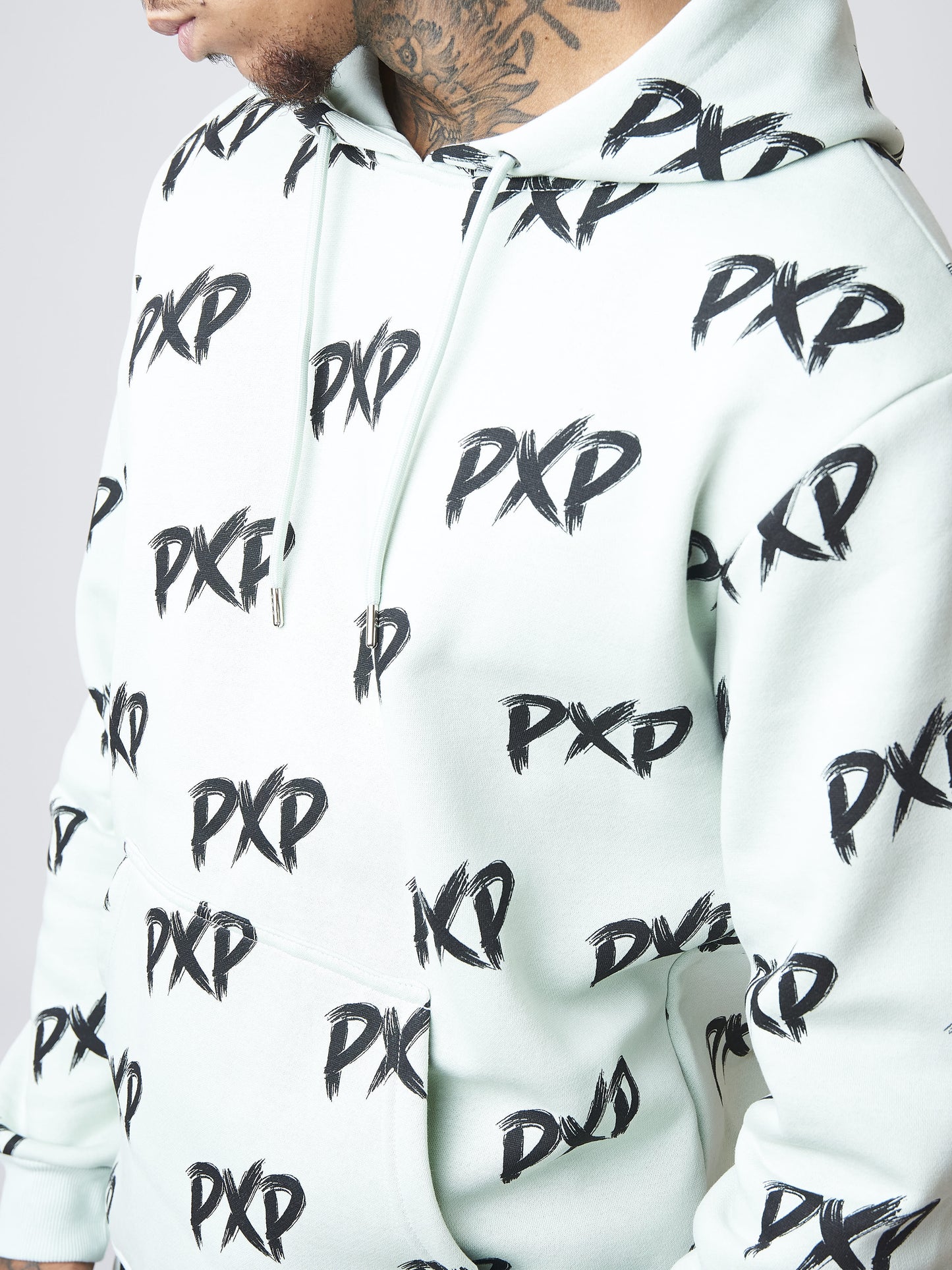 hoodie-pxp-brush-all-over-2020107-vert-d-eau-modelshot