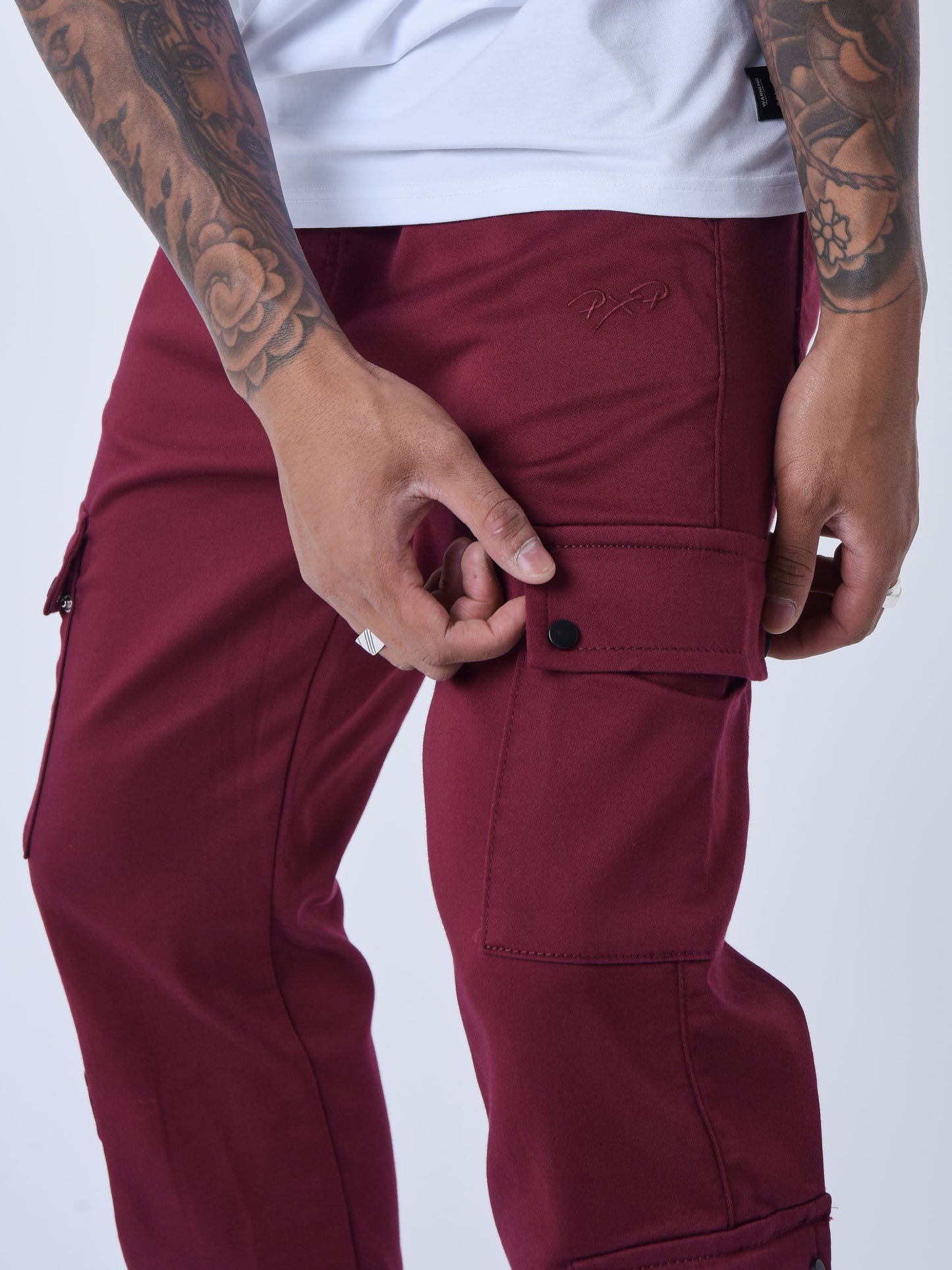jean-cargo-multi-poches-bas-elastique-t19939-bordeaux