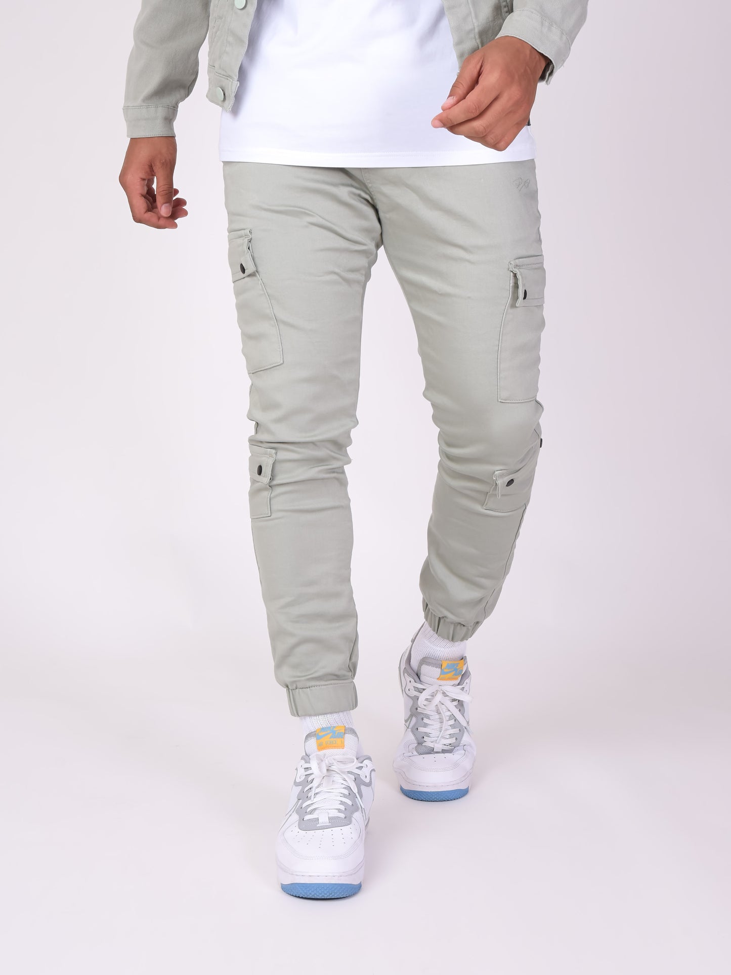 jean-cargo-multi-poches-bas-elastique-t19939-vert-d-eau