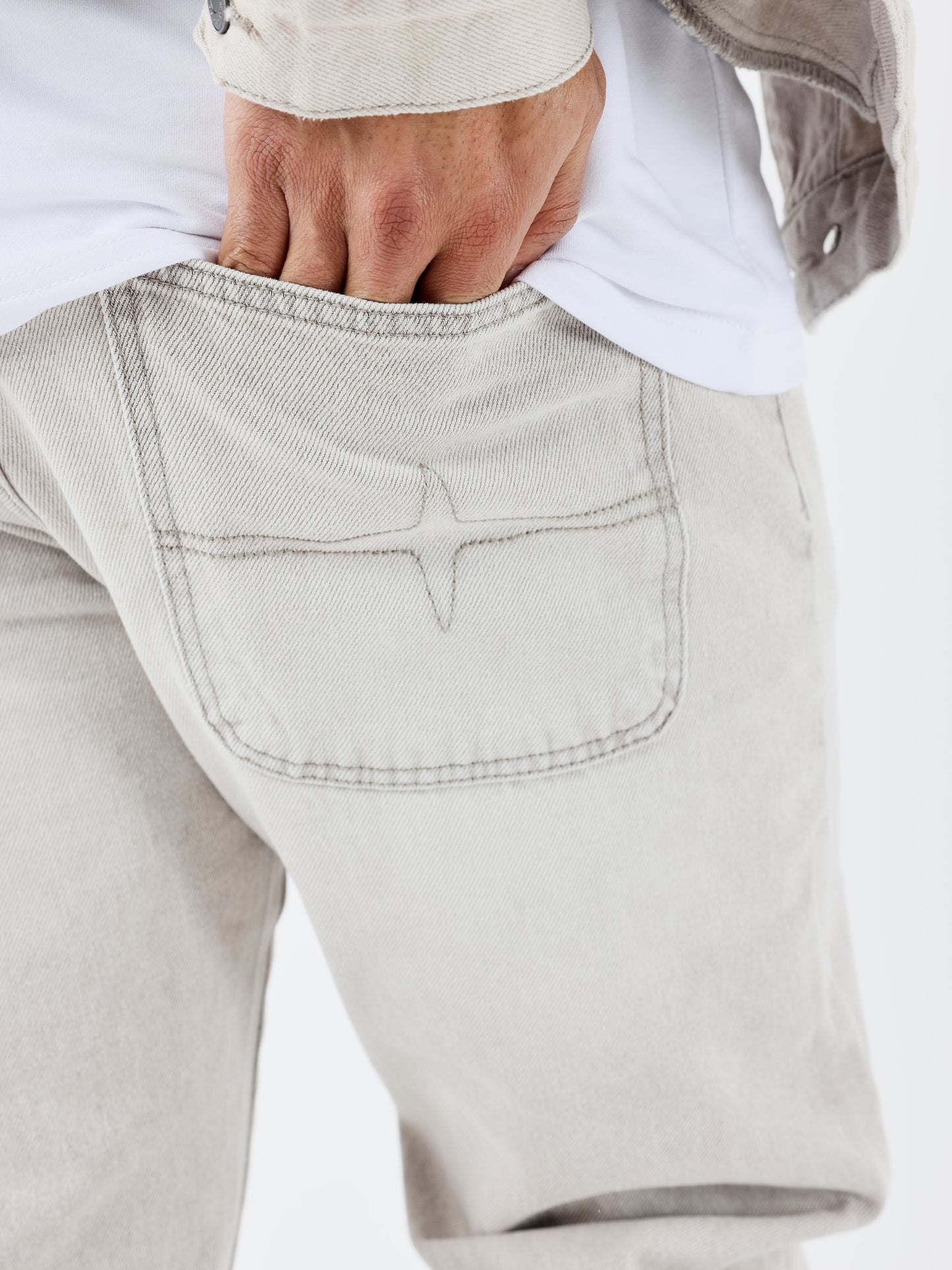 jean-large-d-ensemble-gris-clair