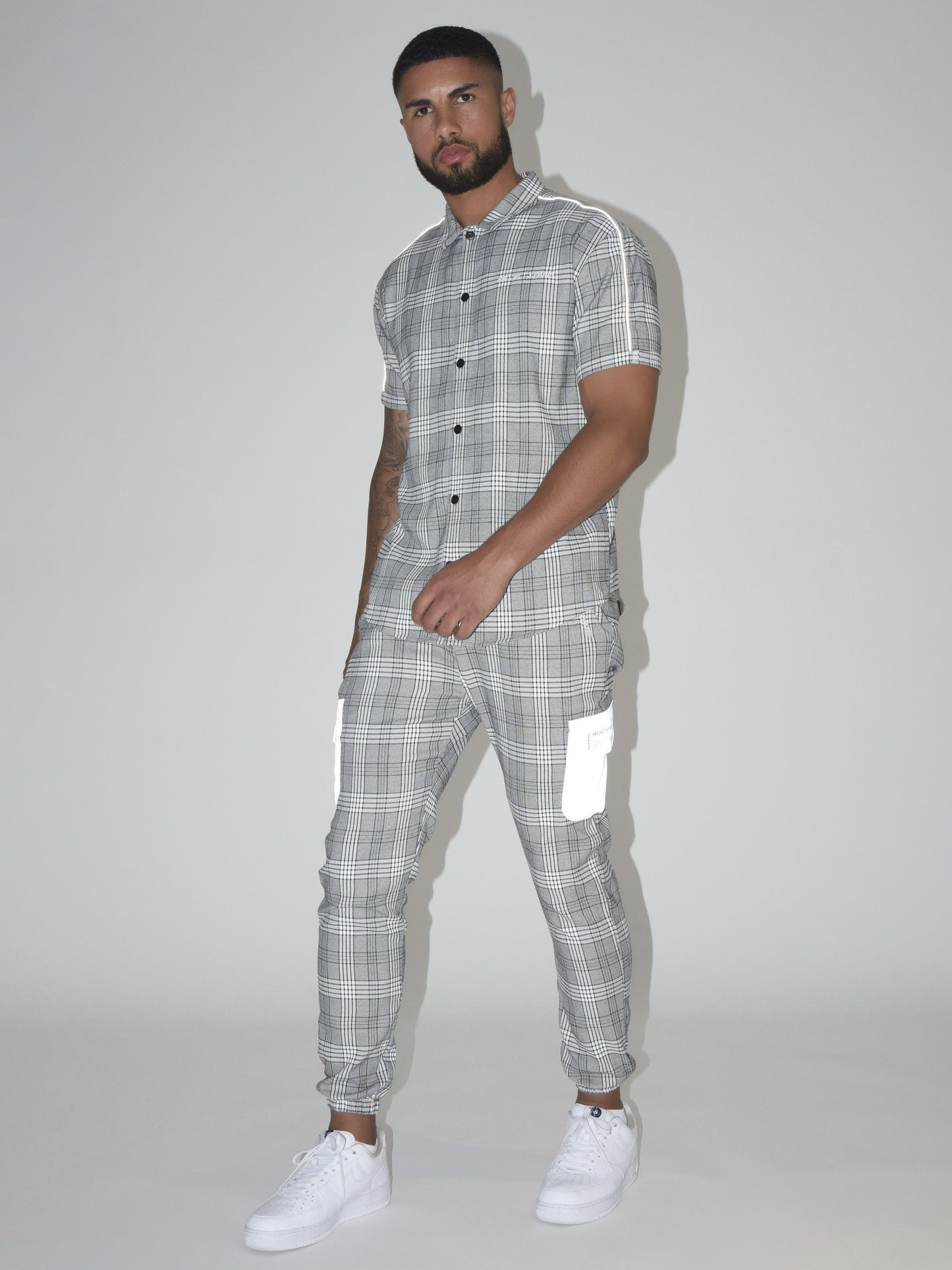 pantalon-a-carreaux-2040130-noir