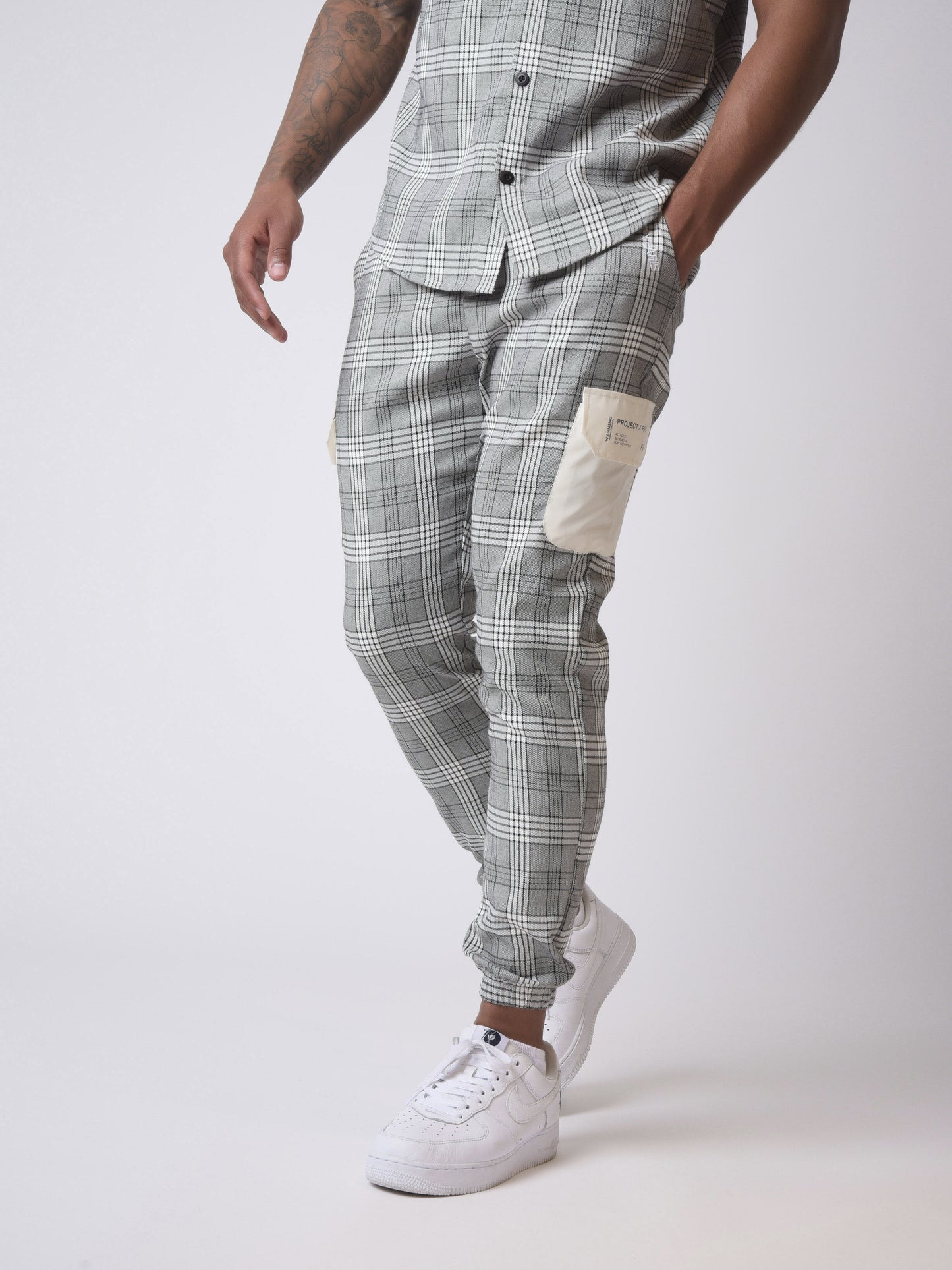 pantalon-a-carreaux-2040130-noir