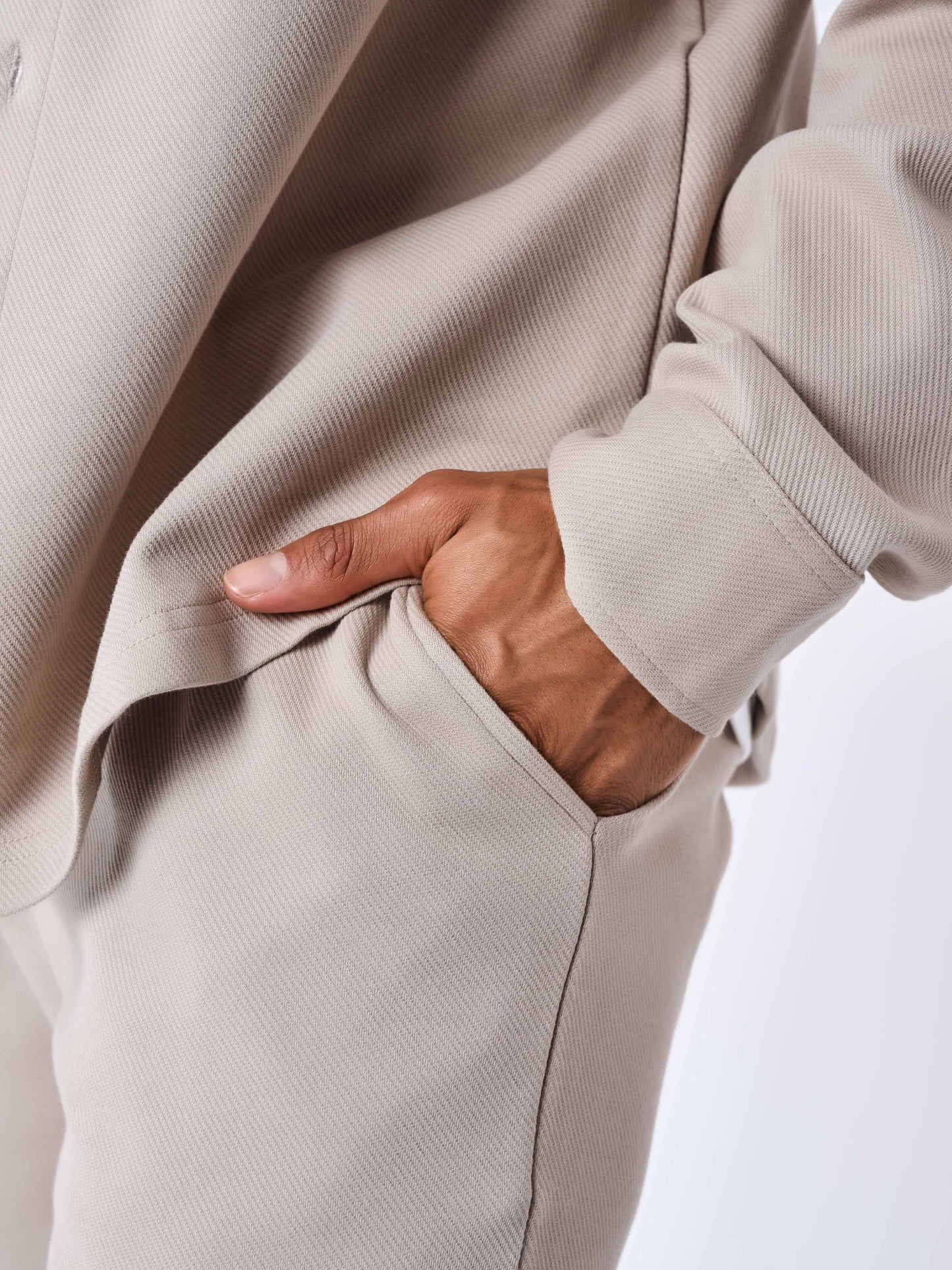 pantalon-classique-cotele-gris-fume