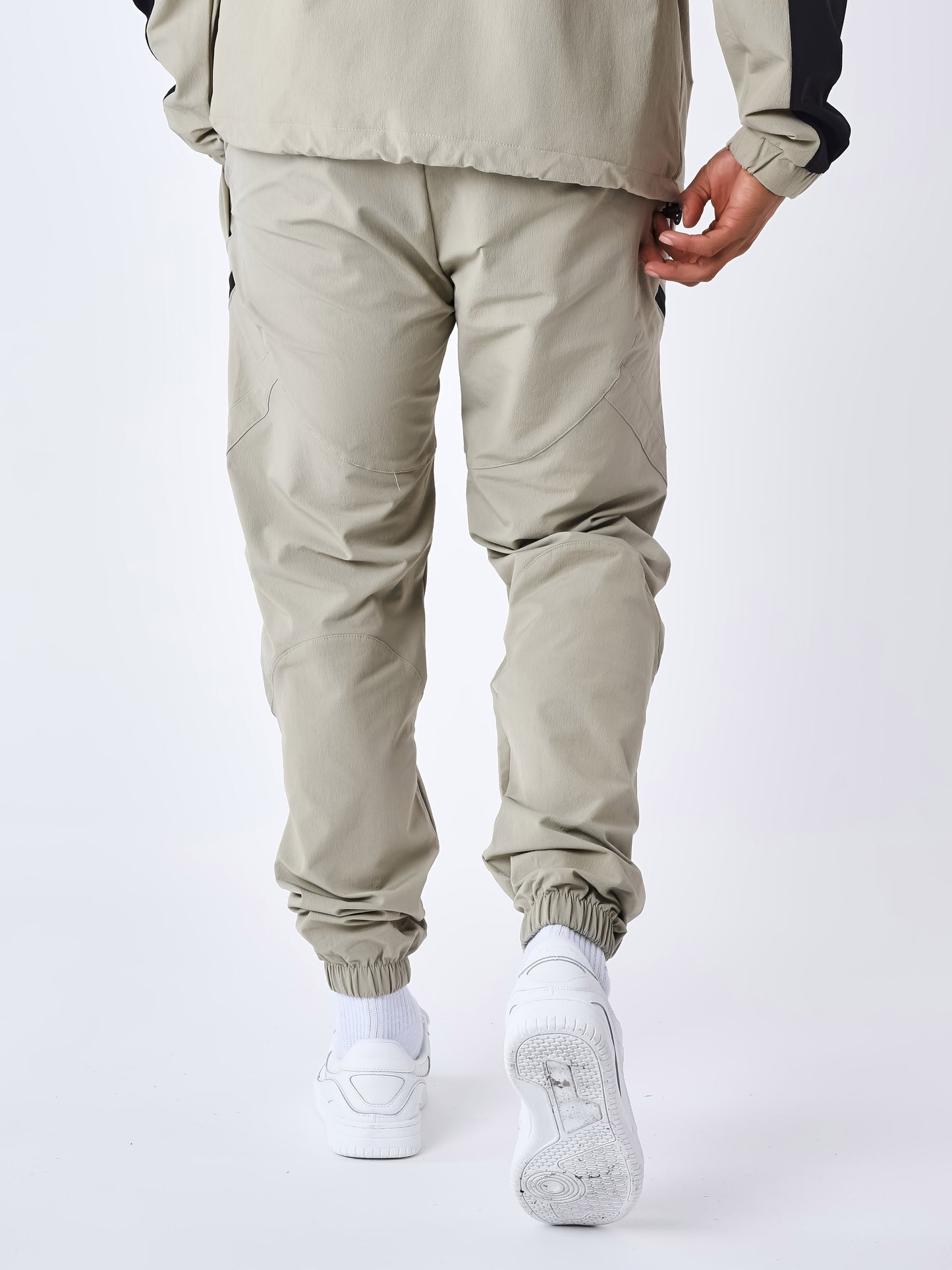 pantalon-techwear-beige