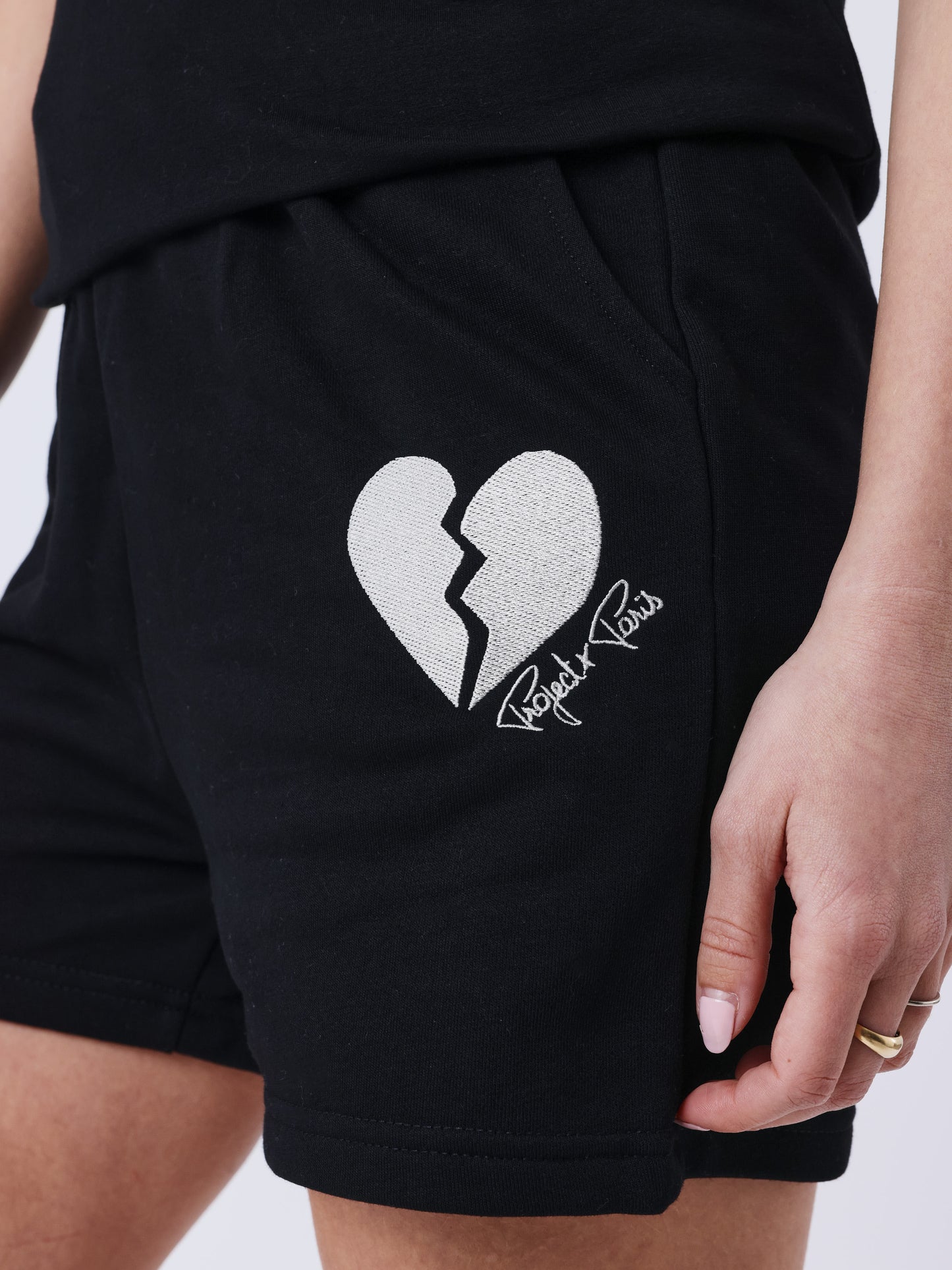 short-coeur-brise-noir