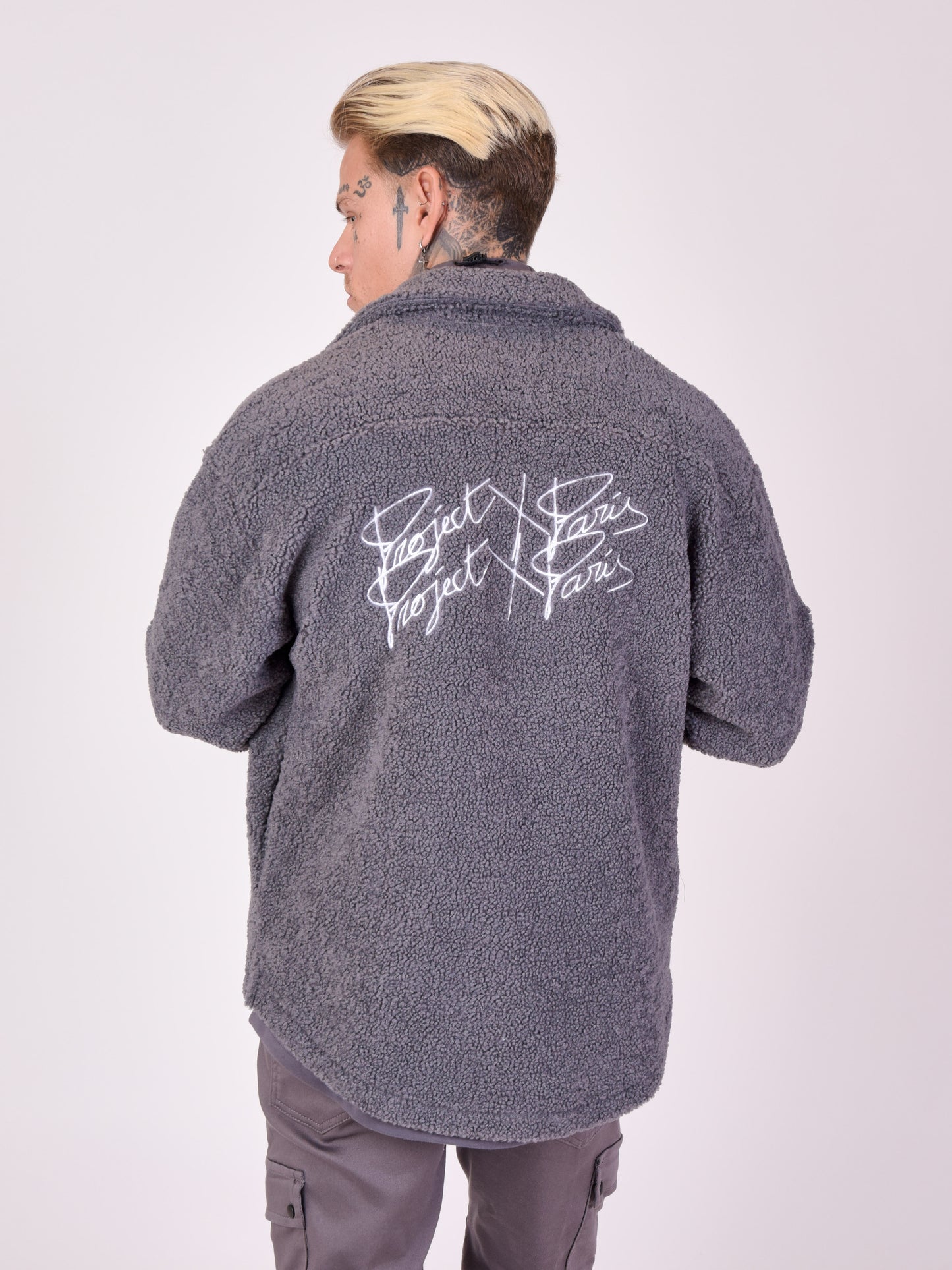 surchemise-style-pilou-pilou-gris