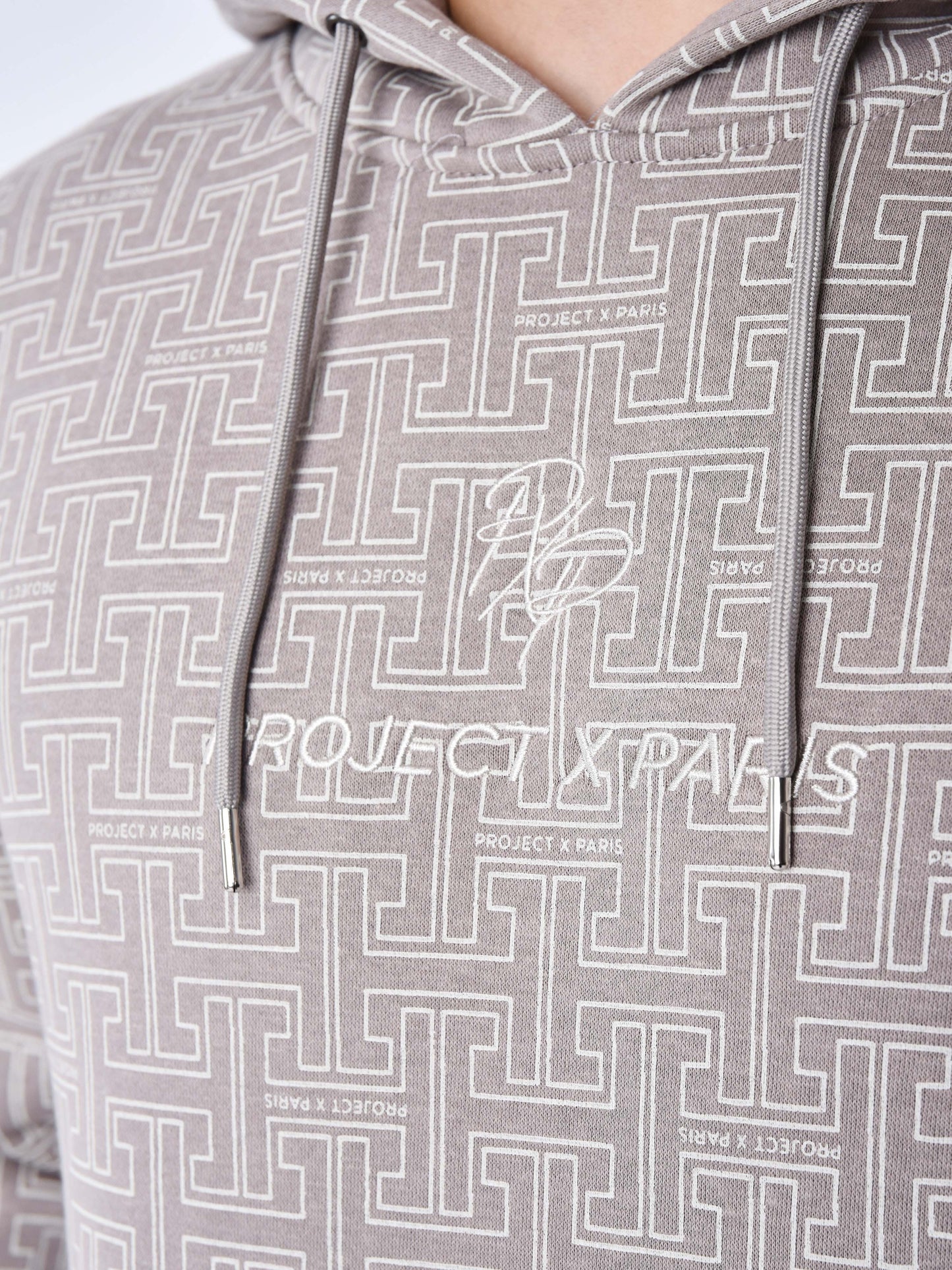 sweat-a-capuche-all-over-labyrinthe-taupe