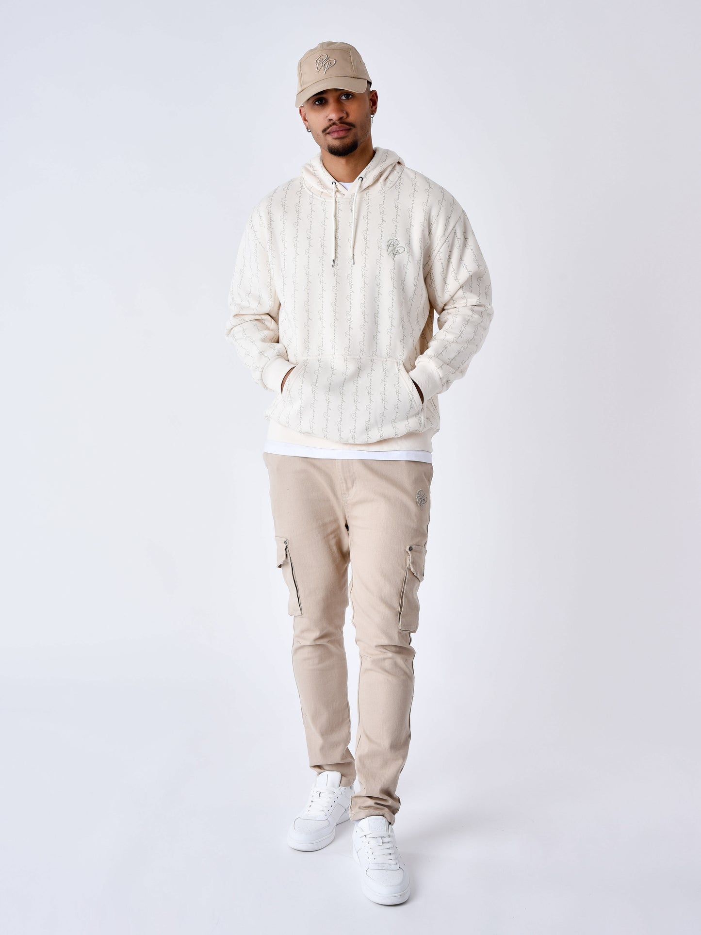 sweat-a-capuche-imprime-ink-drip-craie