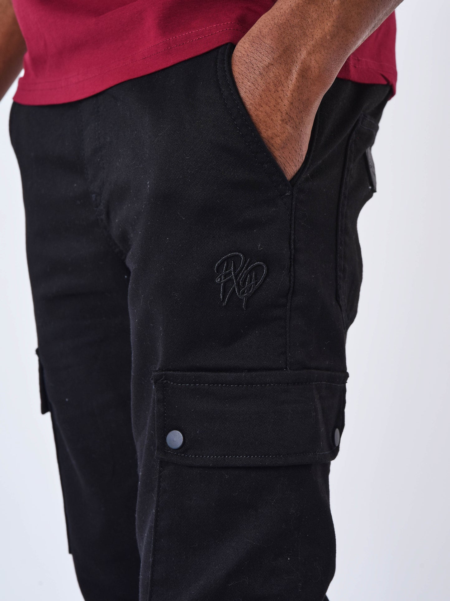 t19939-1-noir