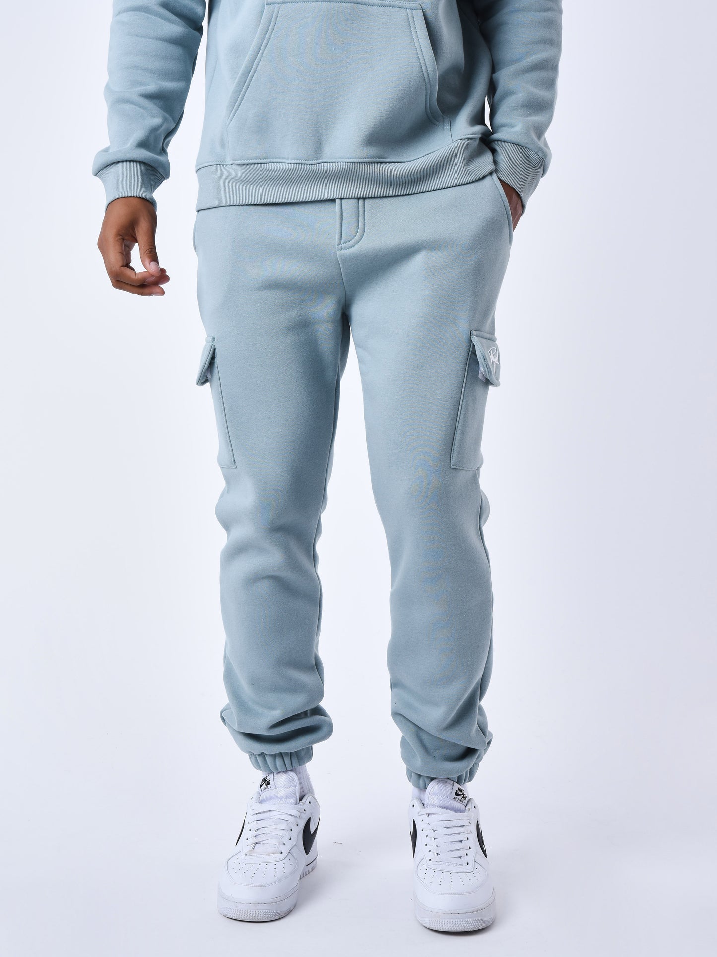 t224013-bleu-gris
