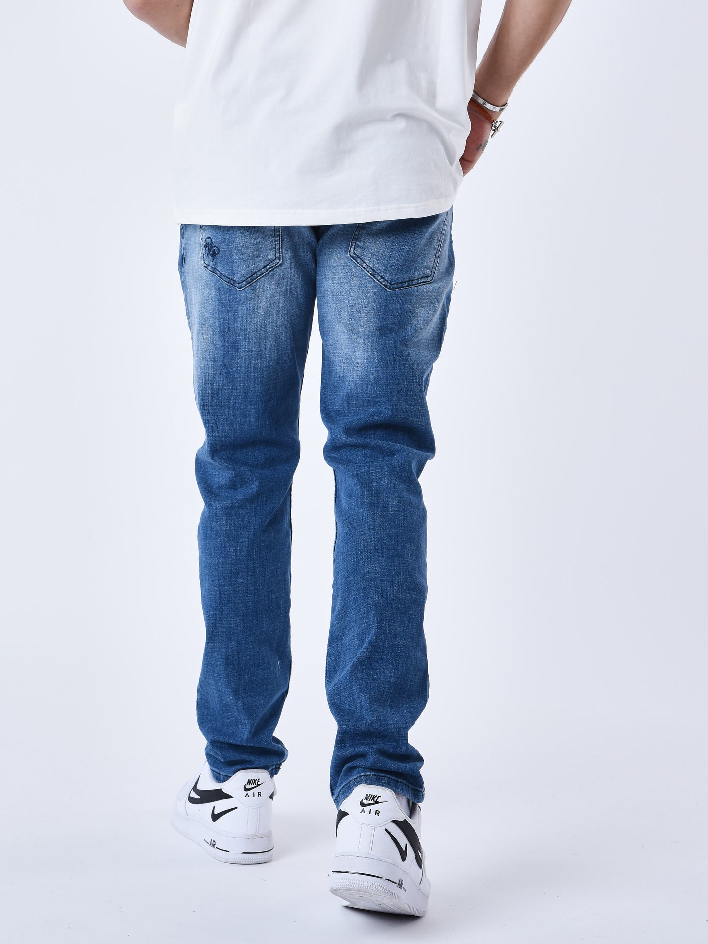 t239009-bleu