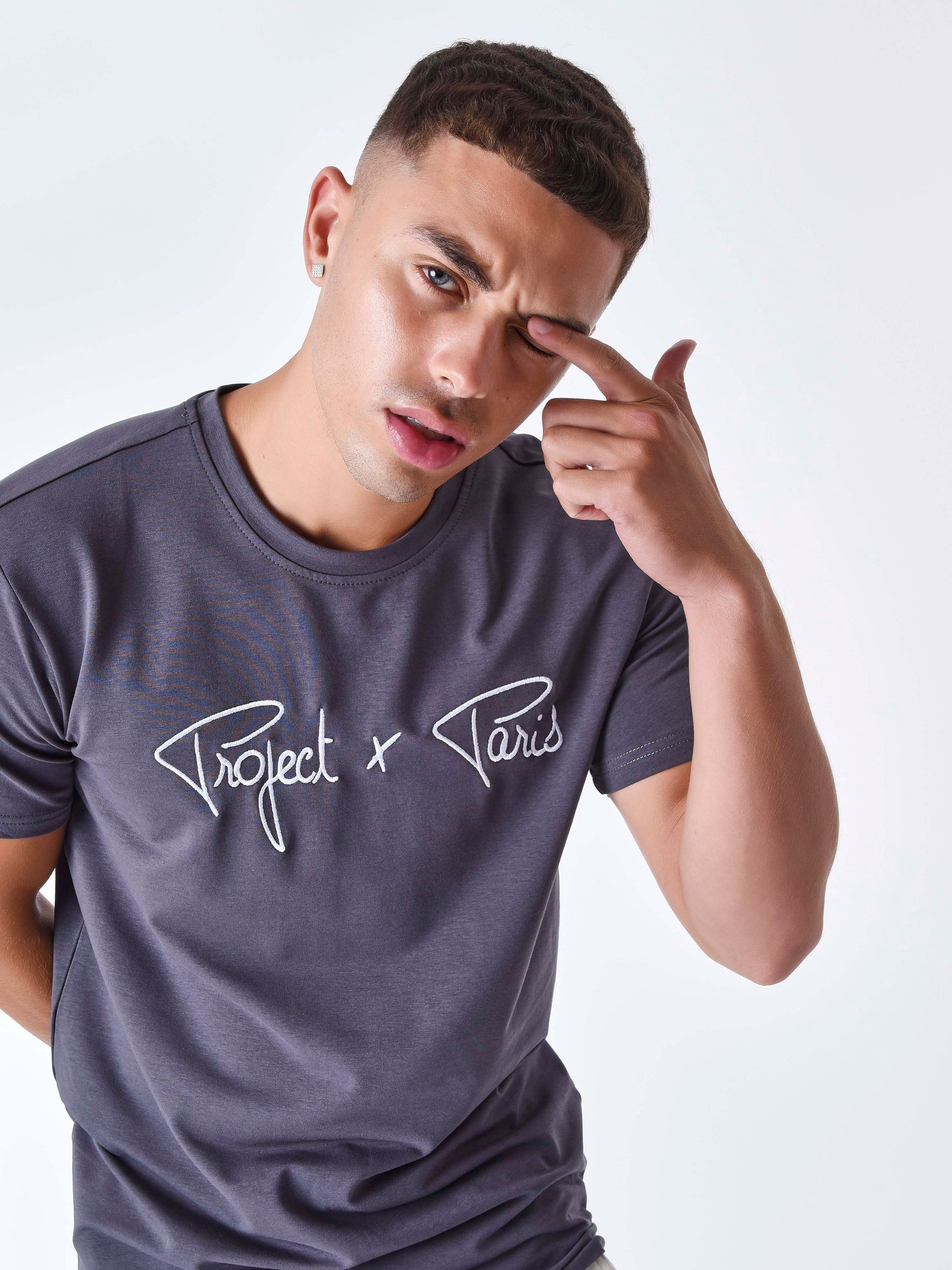 tee-shirt-basic-broderie-logo-project-x-paris-anthracite